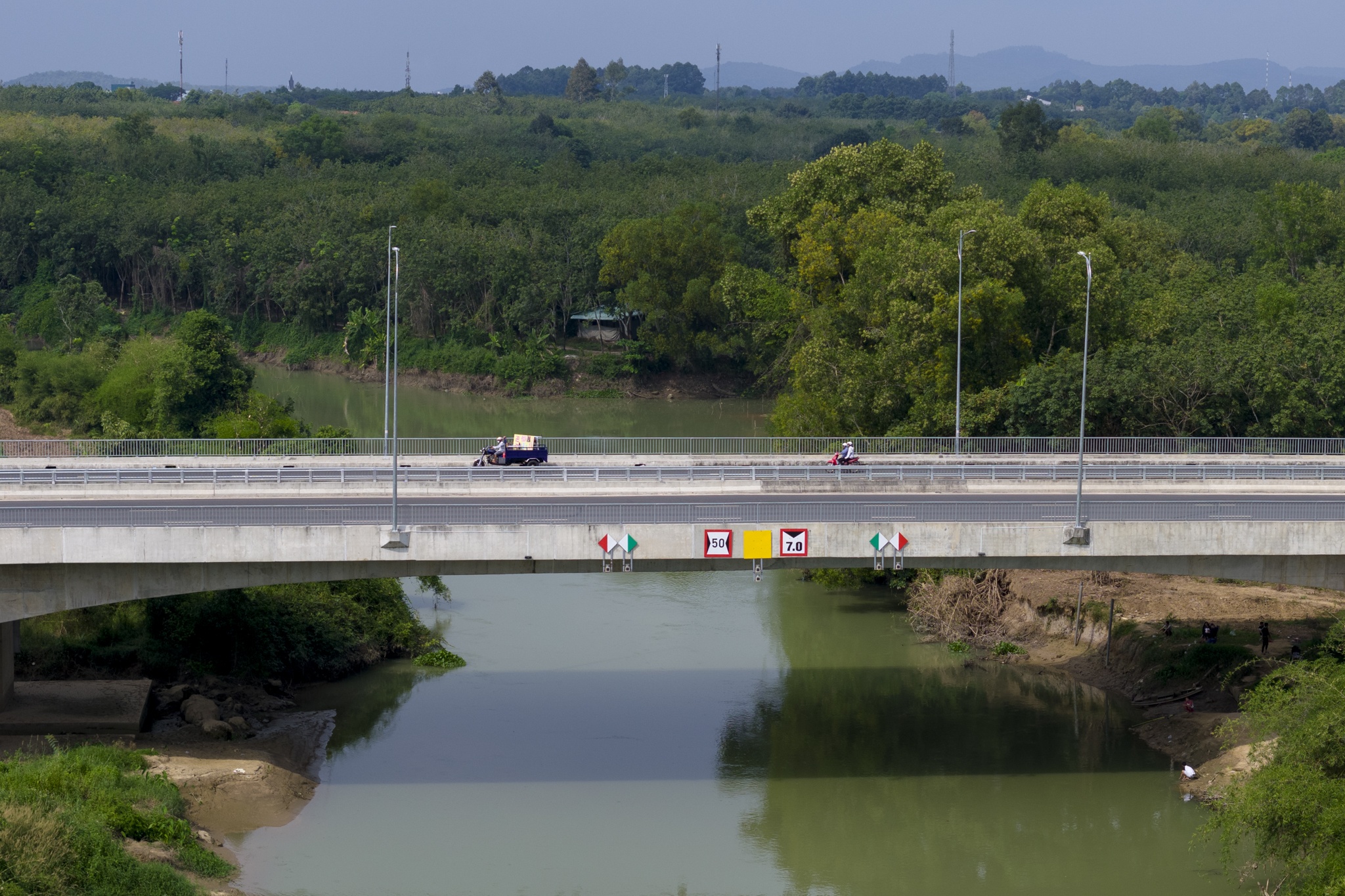 Cau Binh Duong Tay Ninh anh 5