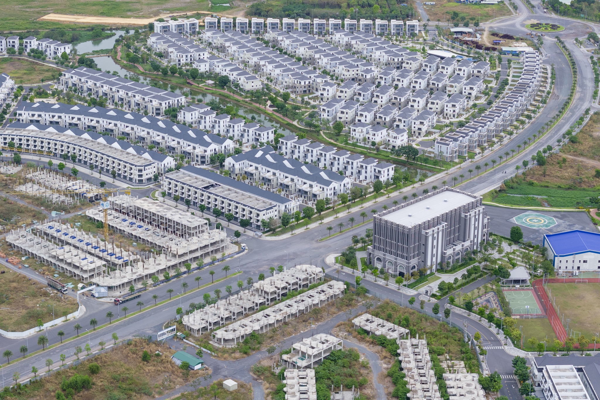 Dong Nai sap to chuc doi thoai voi khach hang Aqua City hinh anh