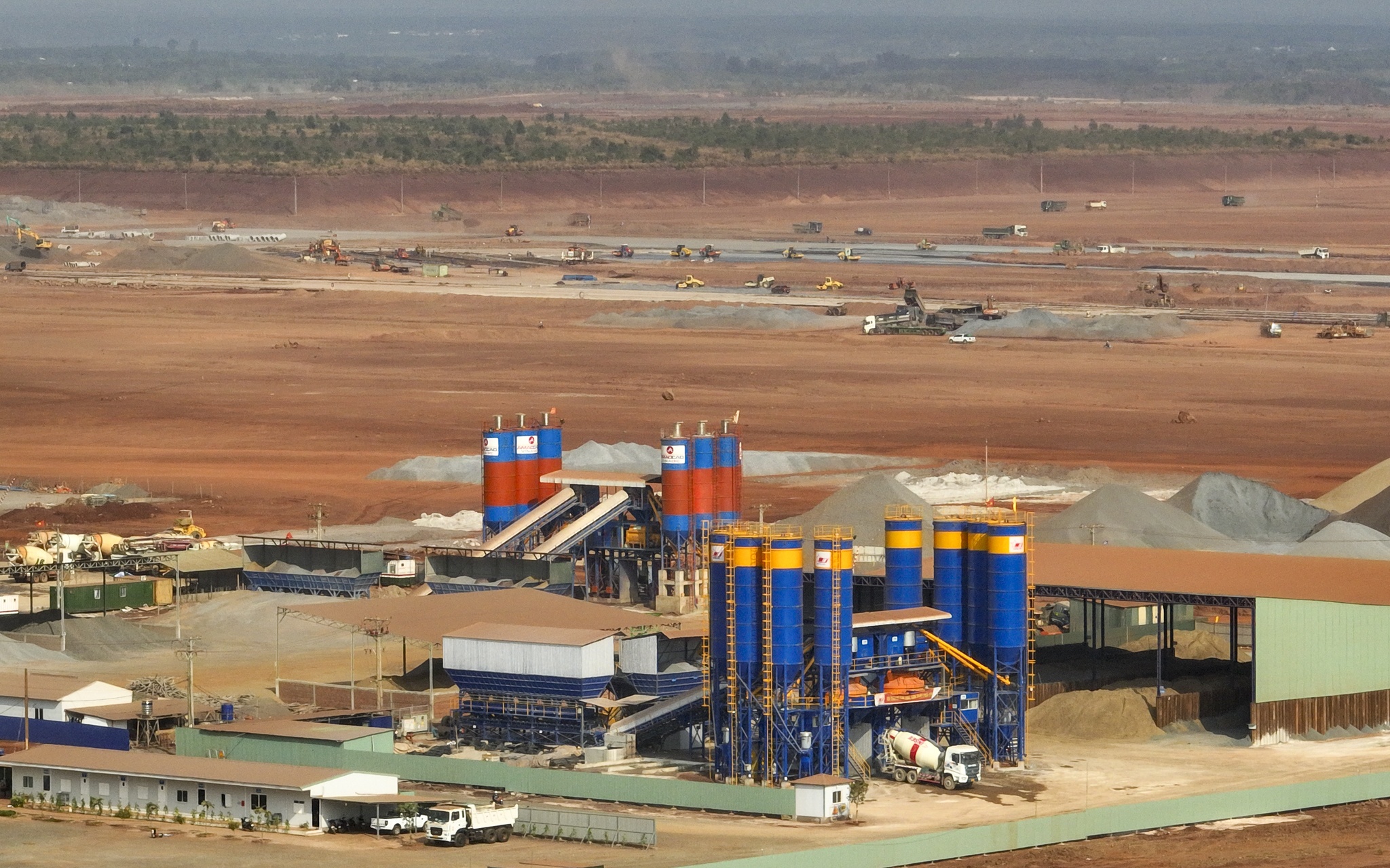 san bay long thanh anh 8