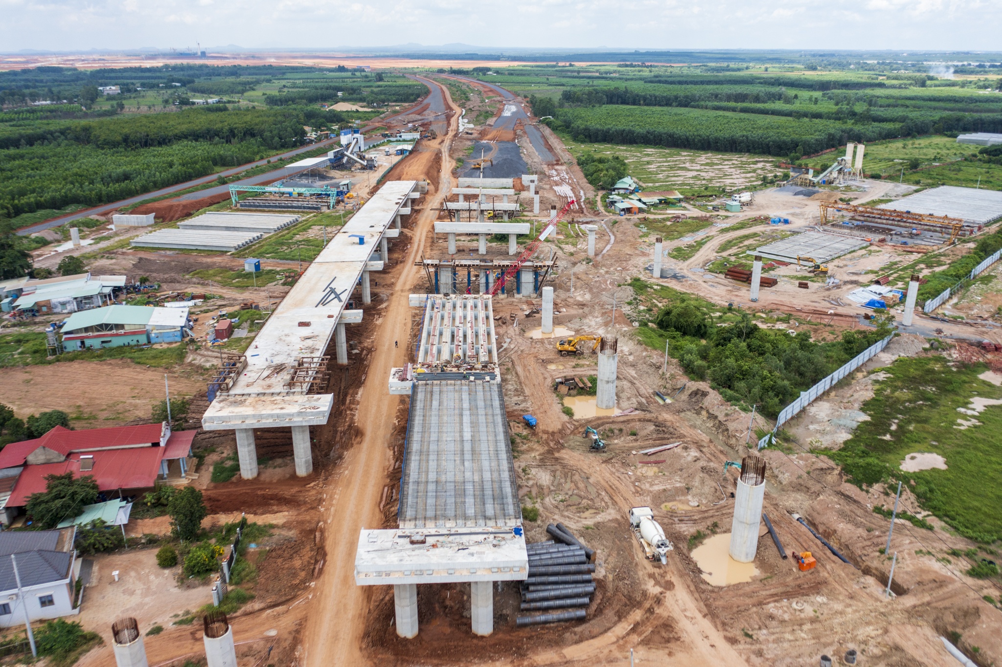 hai tuyen duong long thanh anh 4