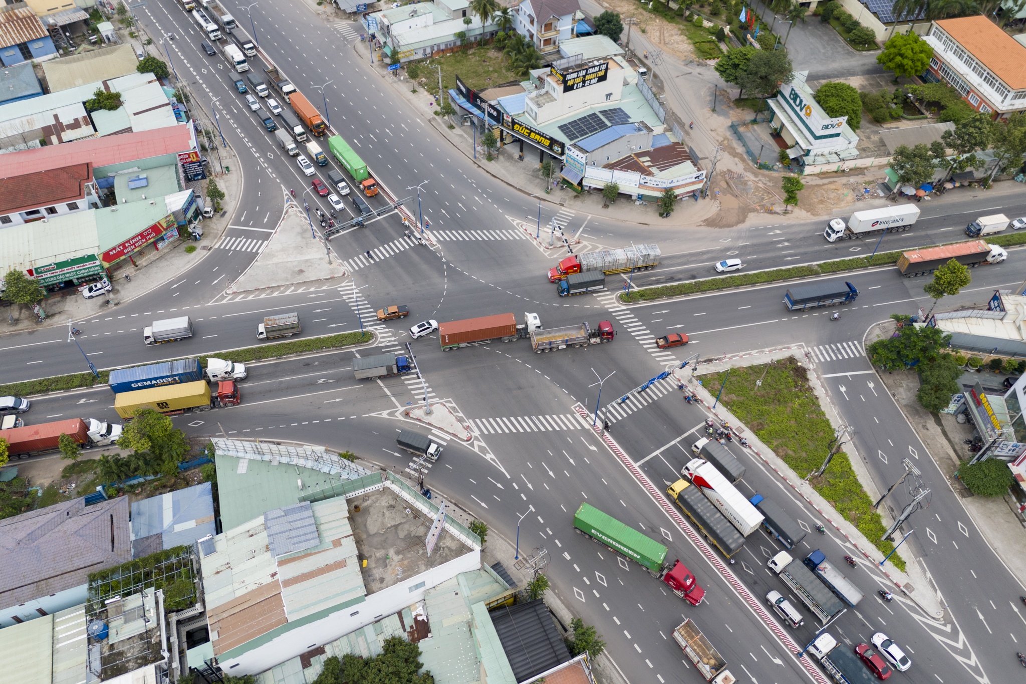 duong 10 lan xe anh 10