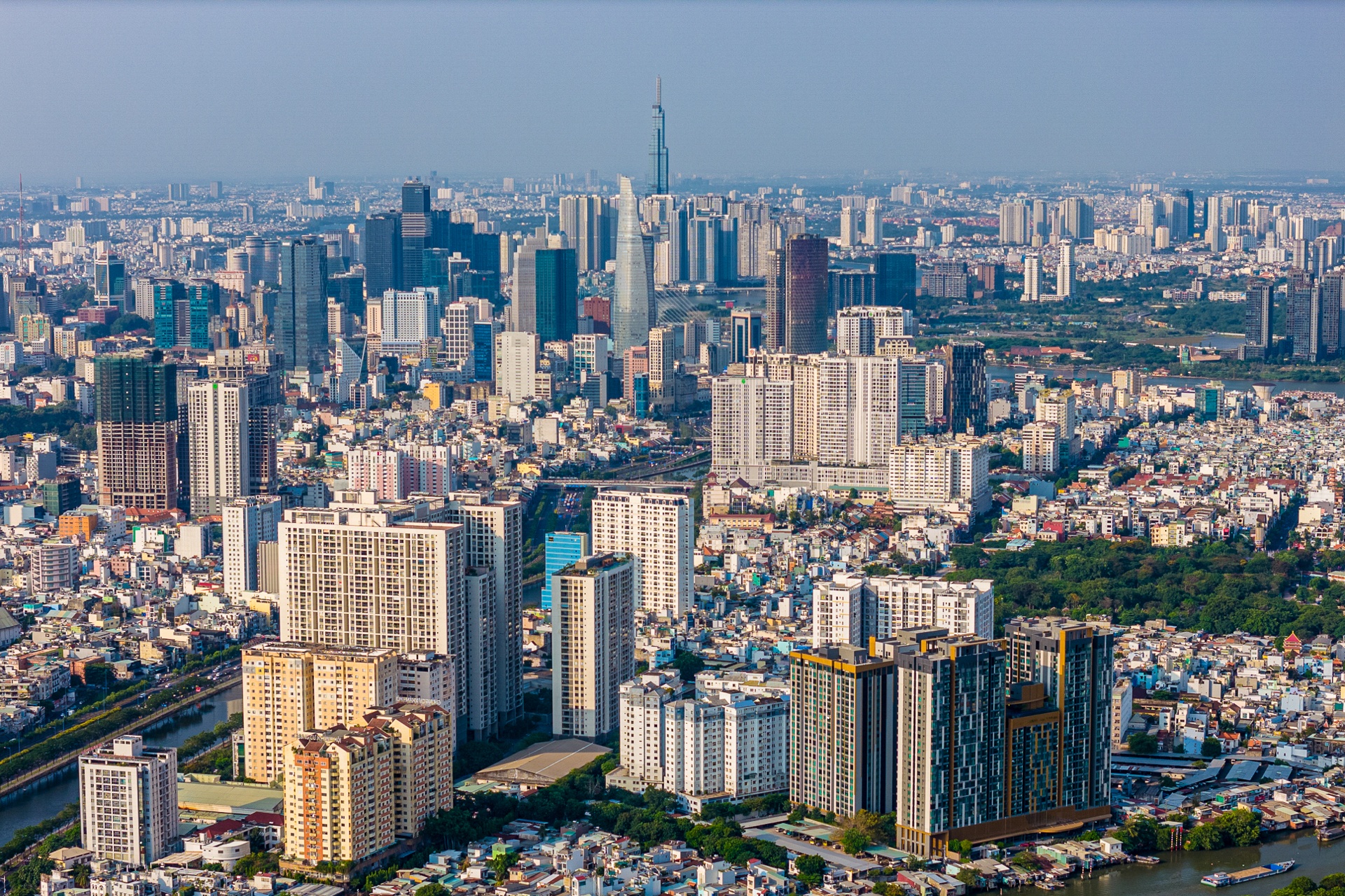 Gia can ho moi trung tam TP.HCM vuot 100 trieu dong/m2 hinh anh