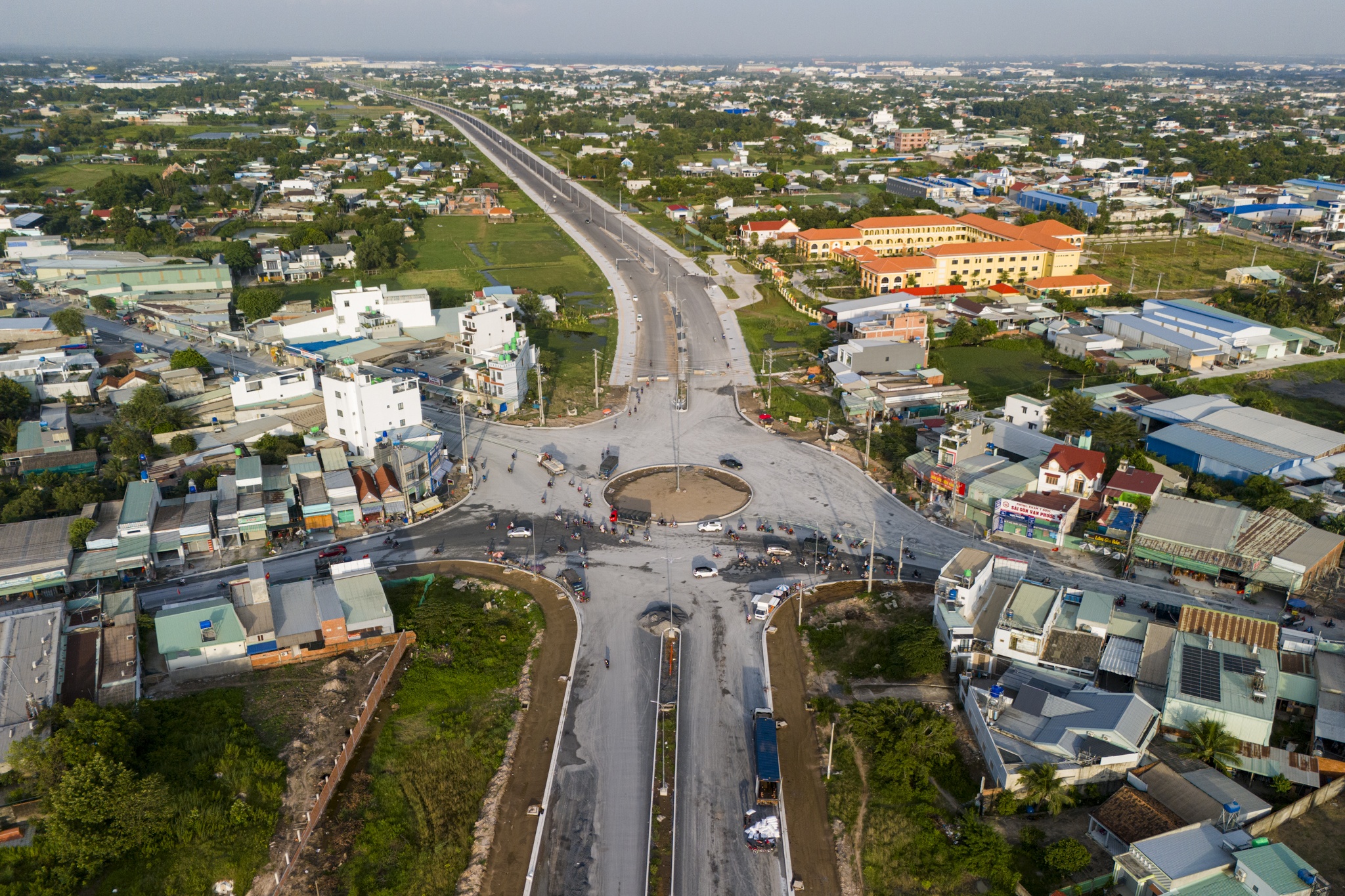 Duong nghin ty noi Tay Ninh voi TP.HCM truoc ngay ve dich hinh anh