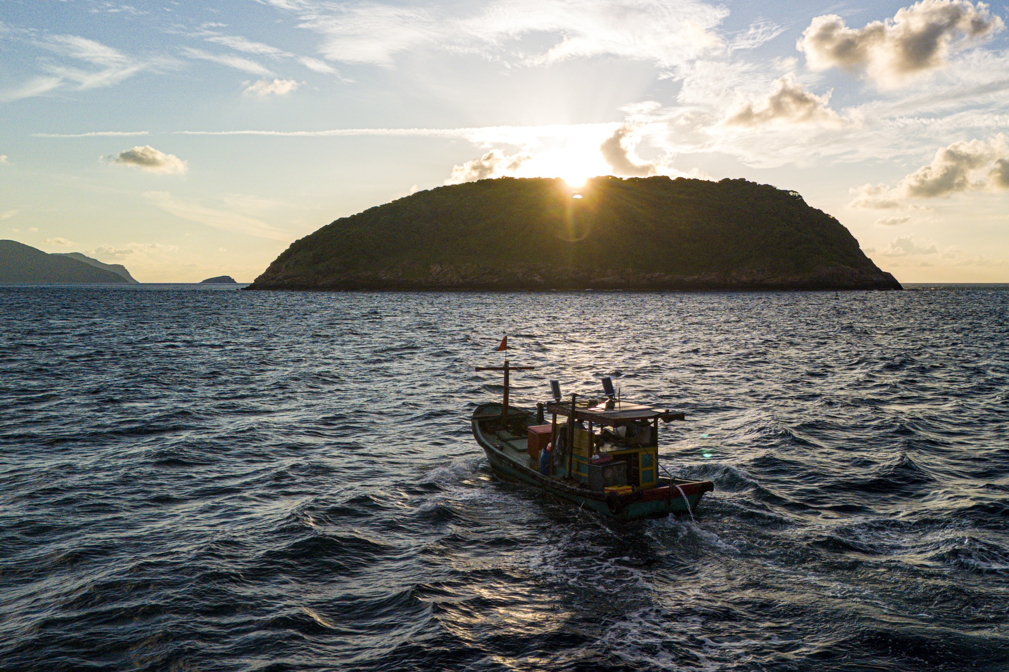 binh minh tai con dao anh 10