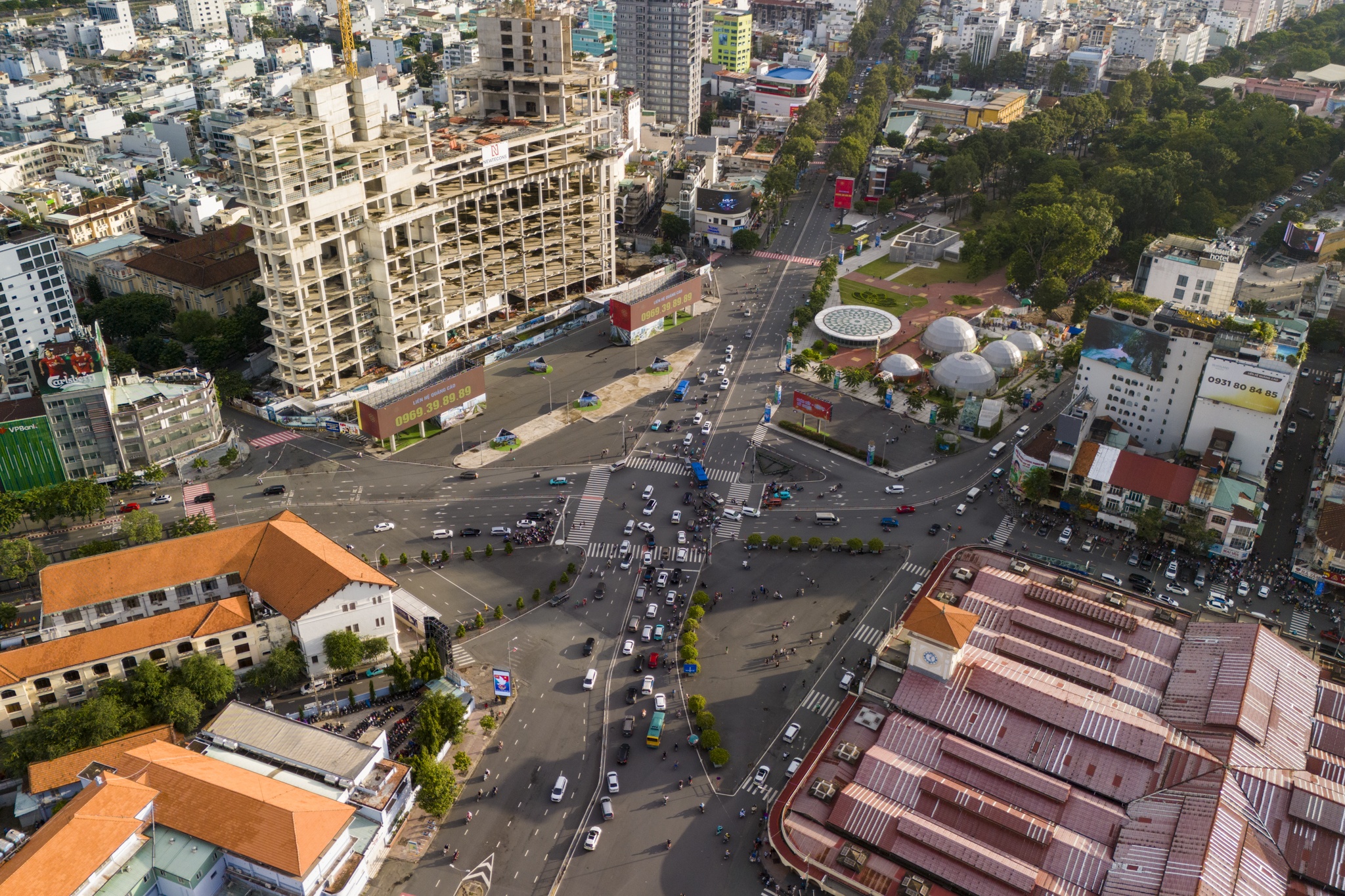 tu giac ben thanh anh 8