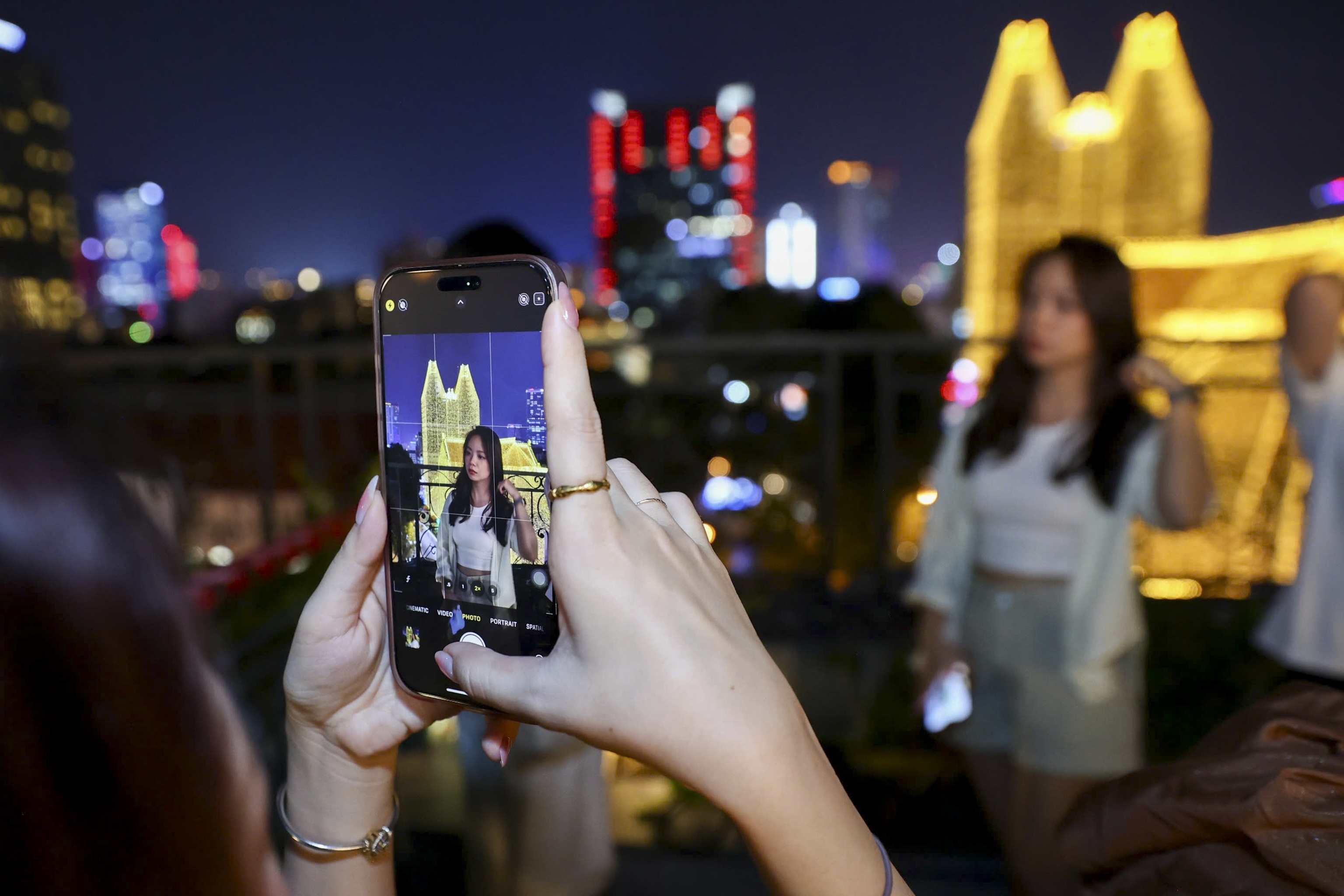 led nha tho duc ba anh 19