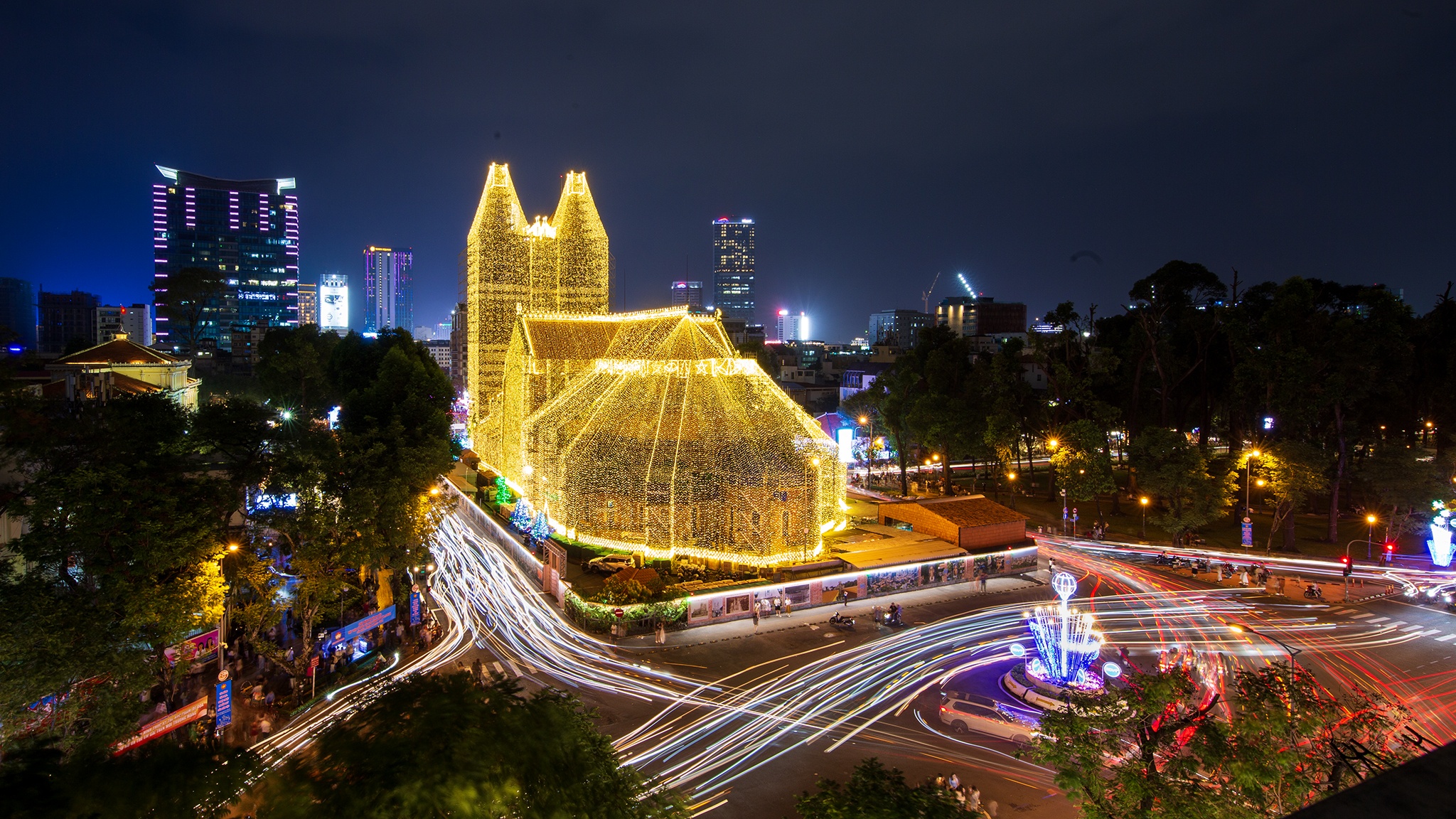 Собор Нотр-Дам, світлодіодне фото 22 led nha tho duc ba anh 22