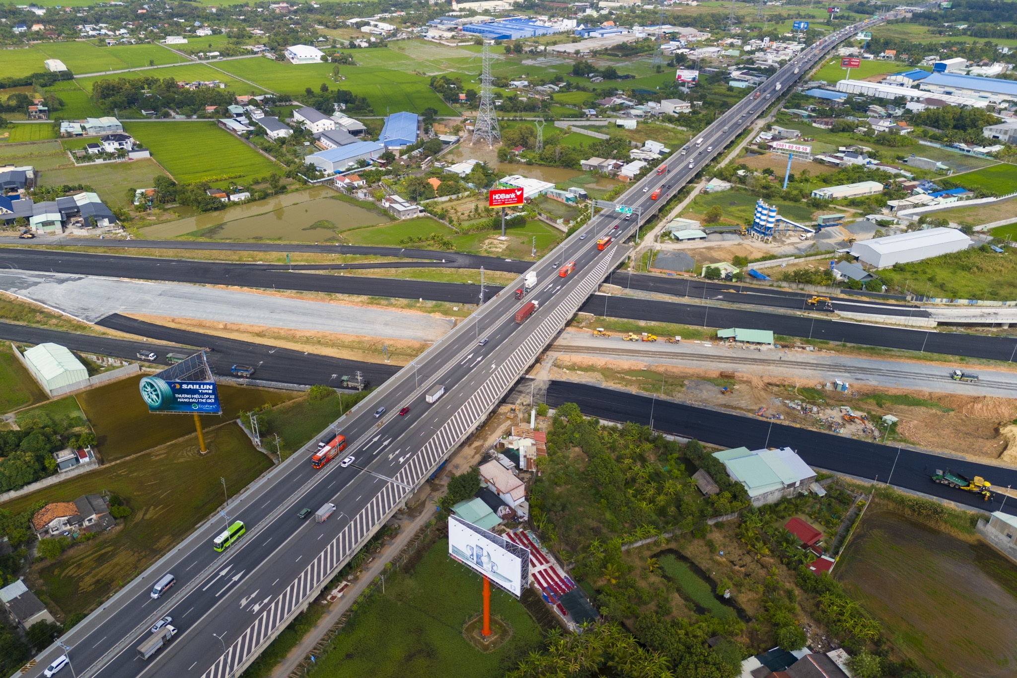 nut giao my yen anh 14