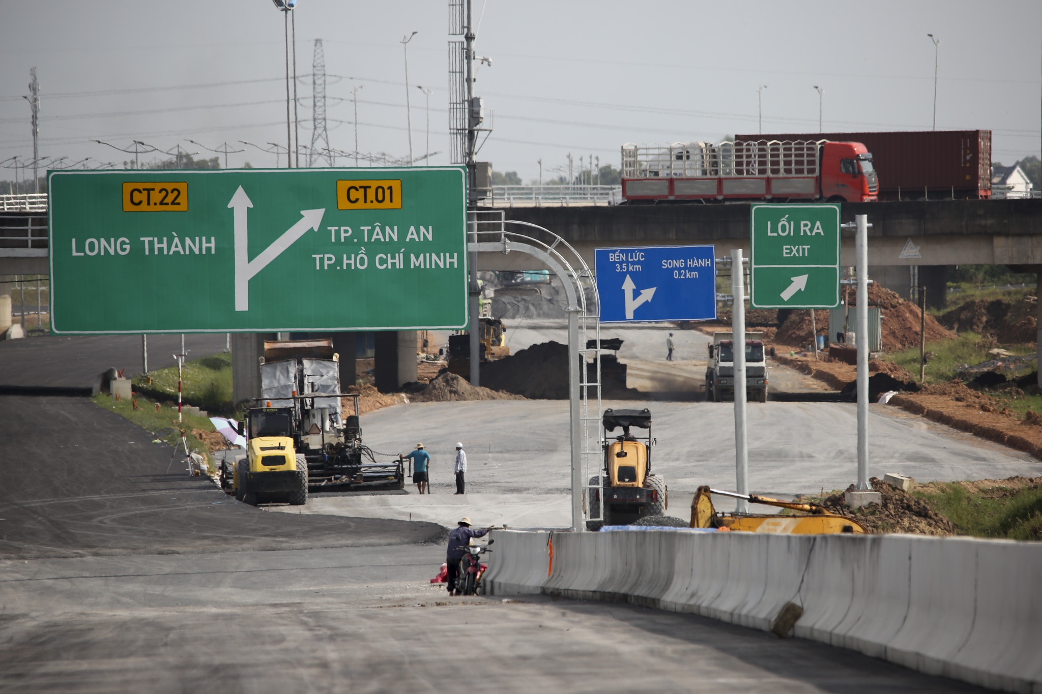 nut giao my yen anh 8