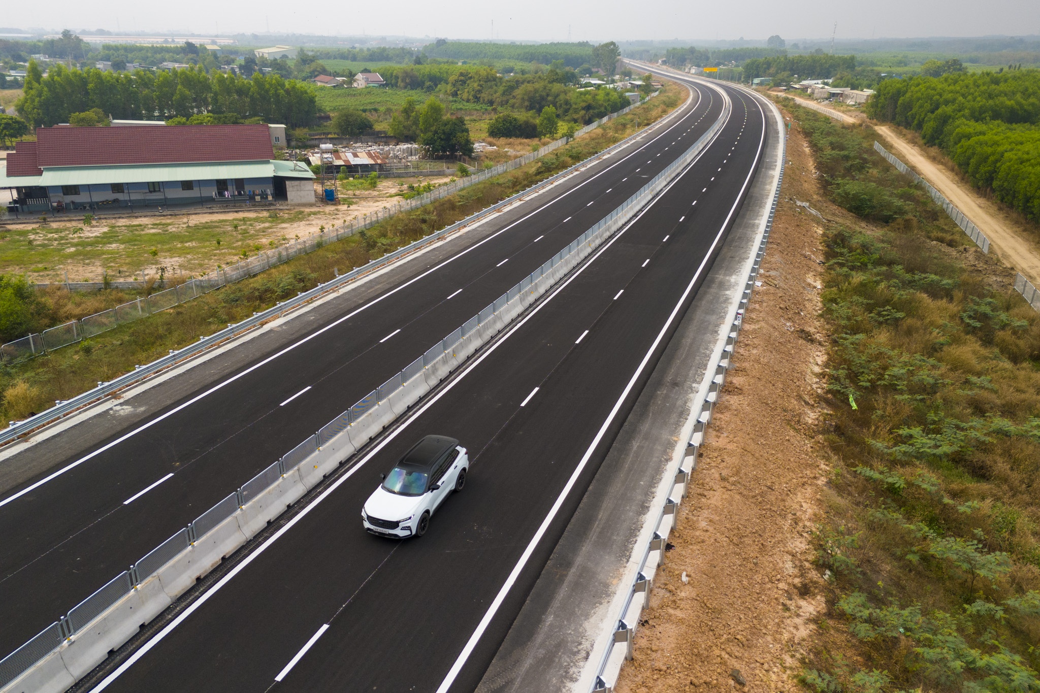 cao toc bien hoa anh 6