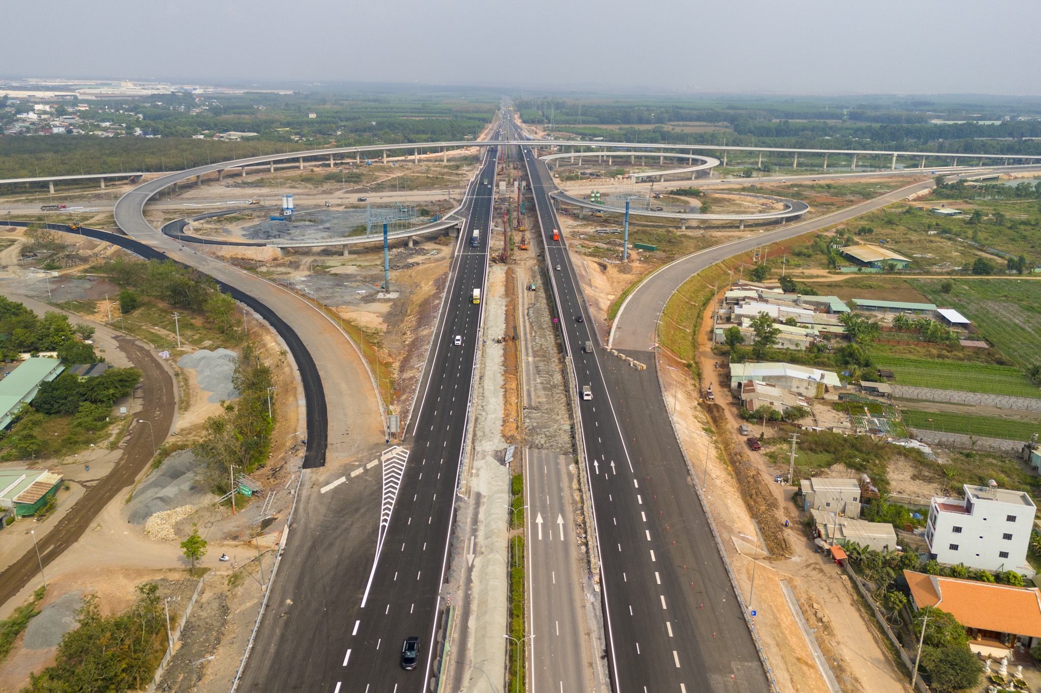 cao toc bien hoa anh 1