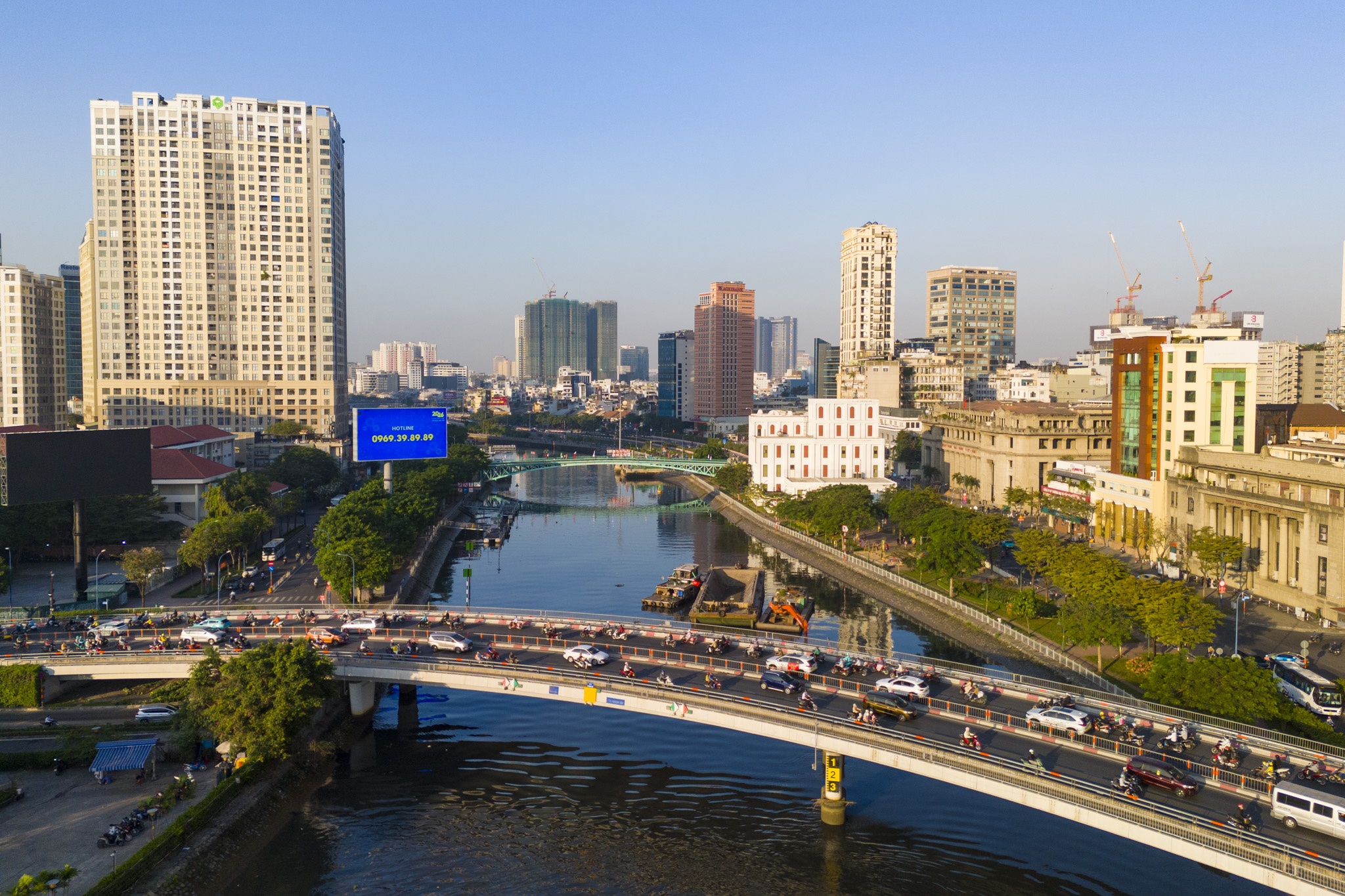 chong ngap 10.000 ty anh 11