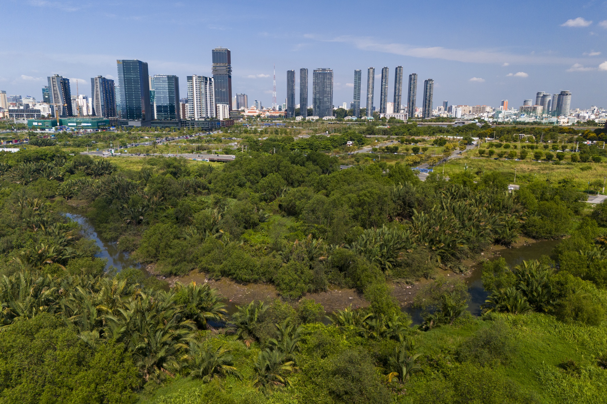 trung tam hanh chinh anh 4