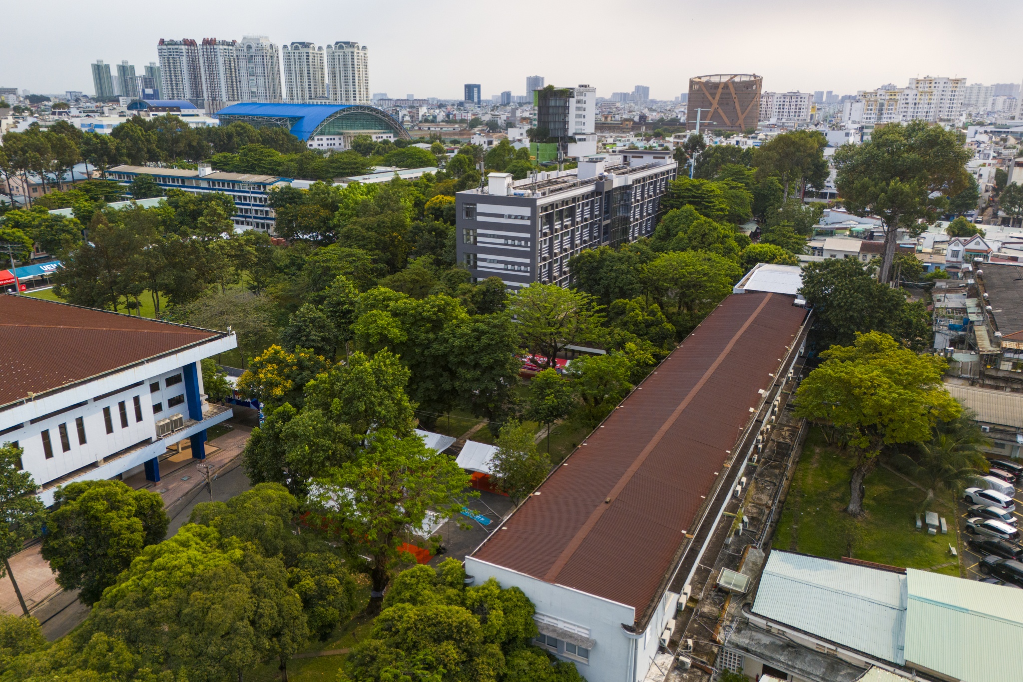 dai hoc bach khoa anh 3