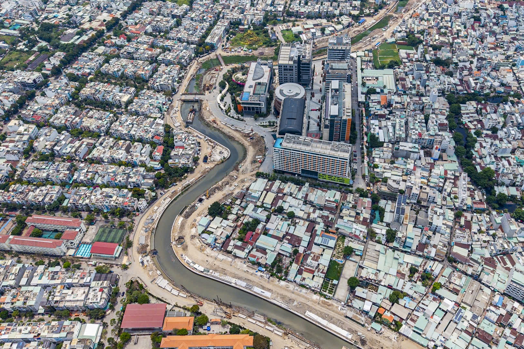 rach xuyen tam anh 13