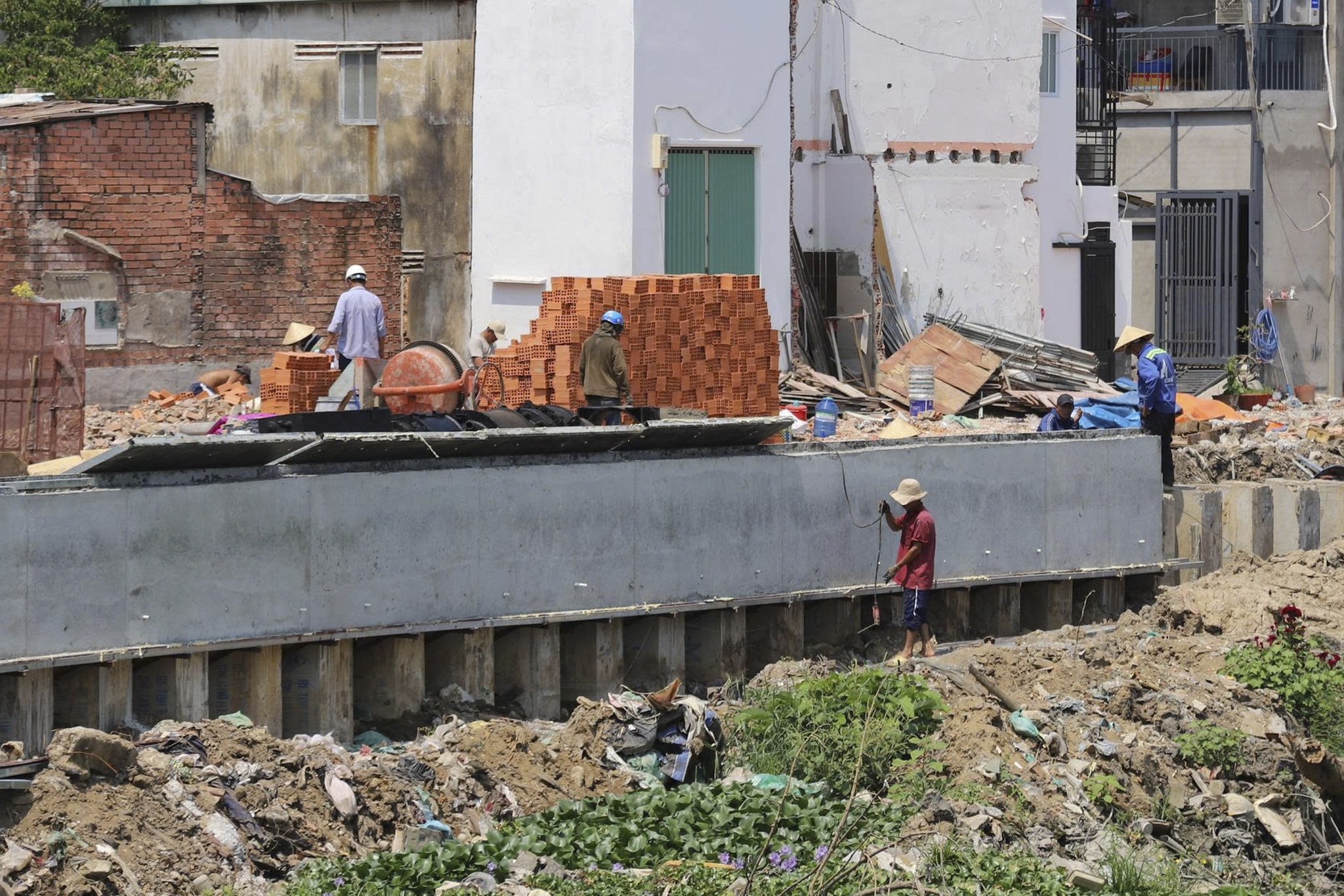 rach xuyen tam anh 9