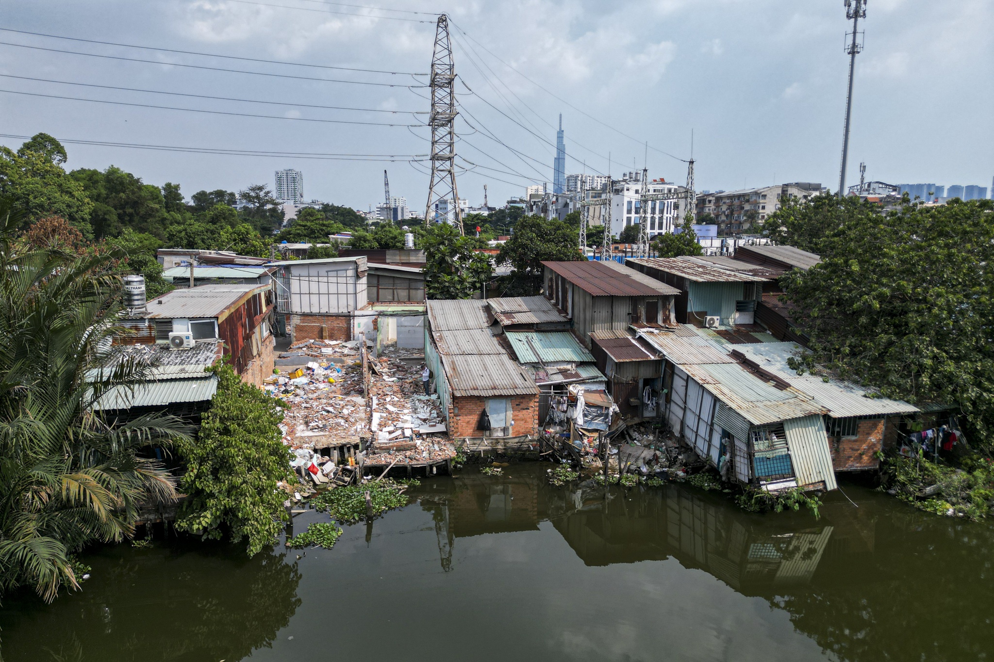 Du an cai tao rach Xuyen Tam van im lim nhieu doan hinh anh
