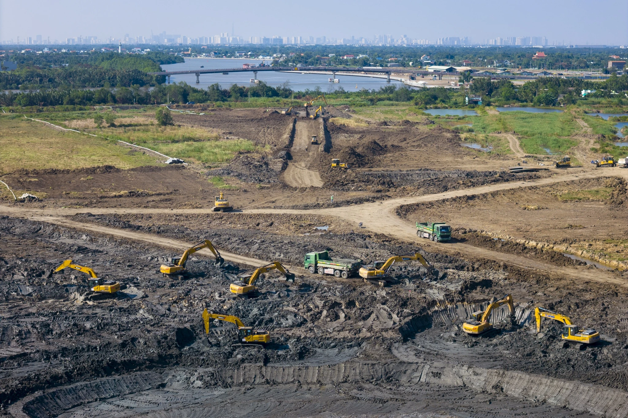 Khu do thi 3,5 ty USD cua Vinhomes o Tay Ninh sau nua nam khoi cong hinh anh