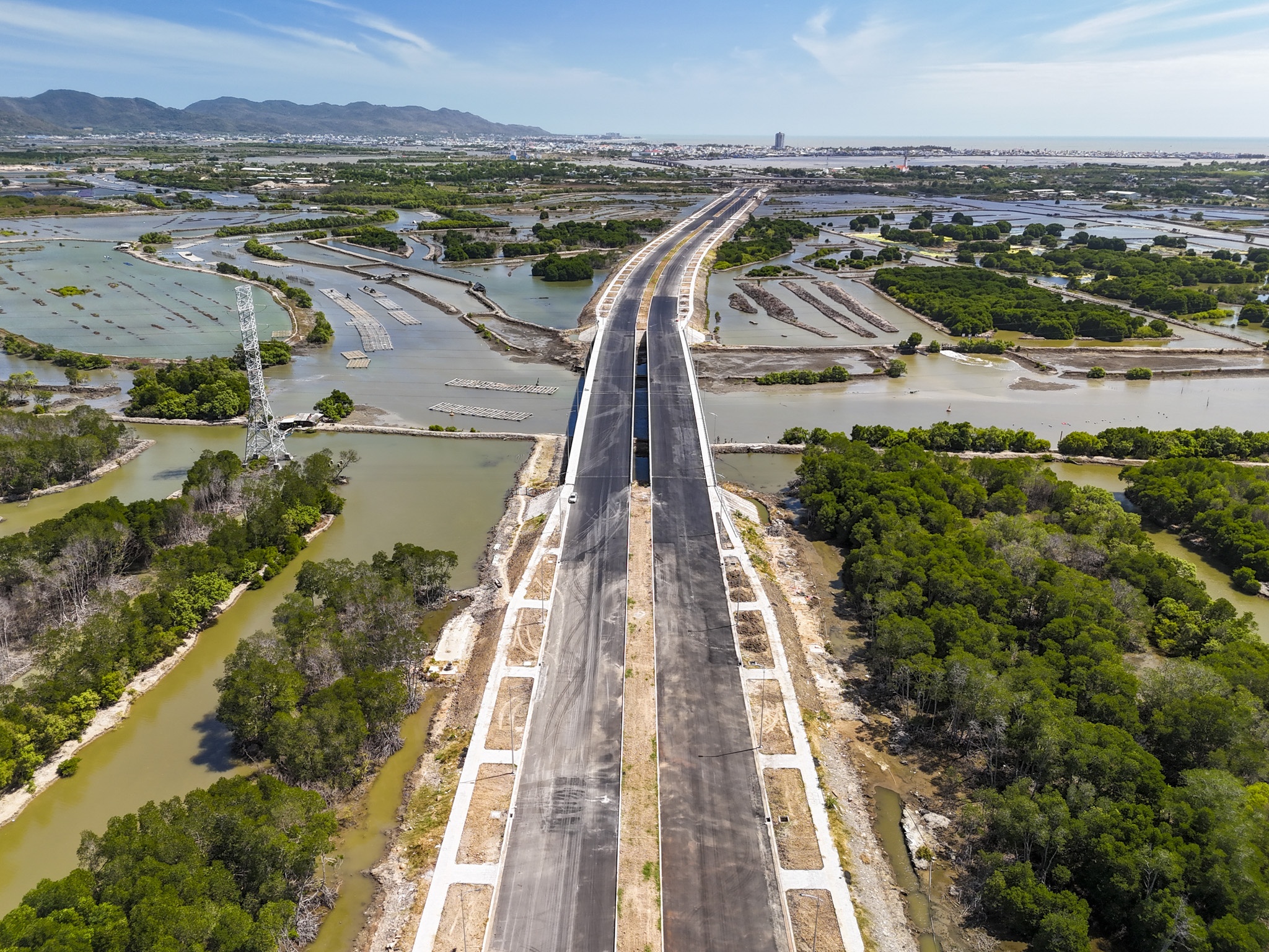 duong ven bien anh 3