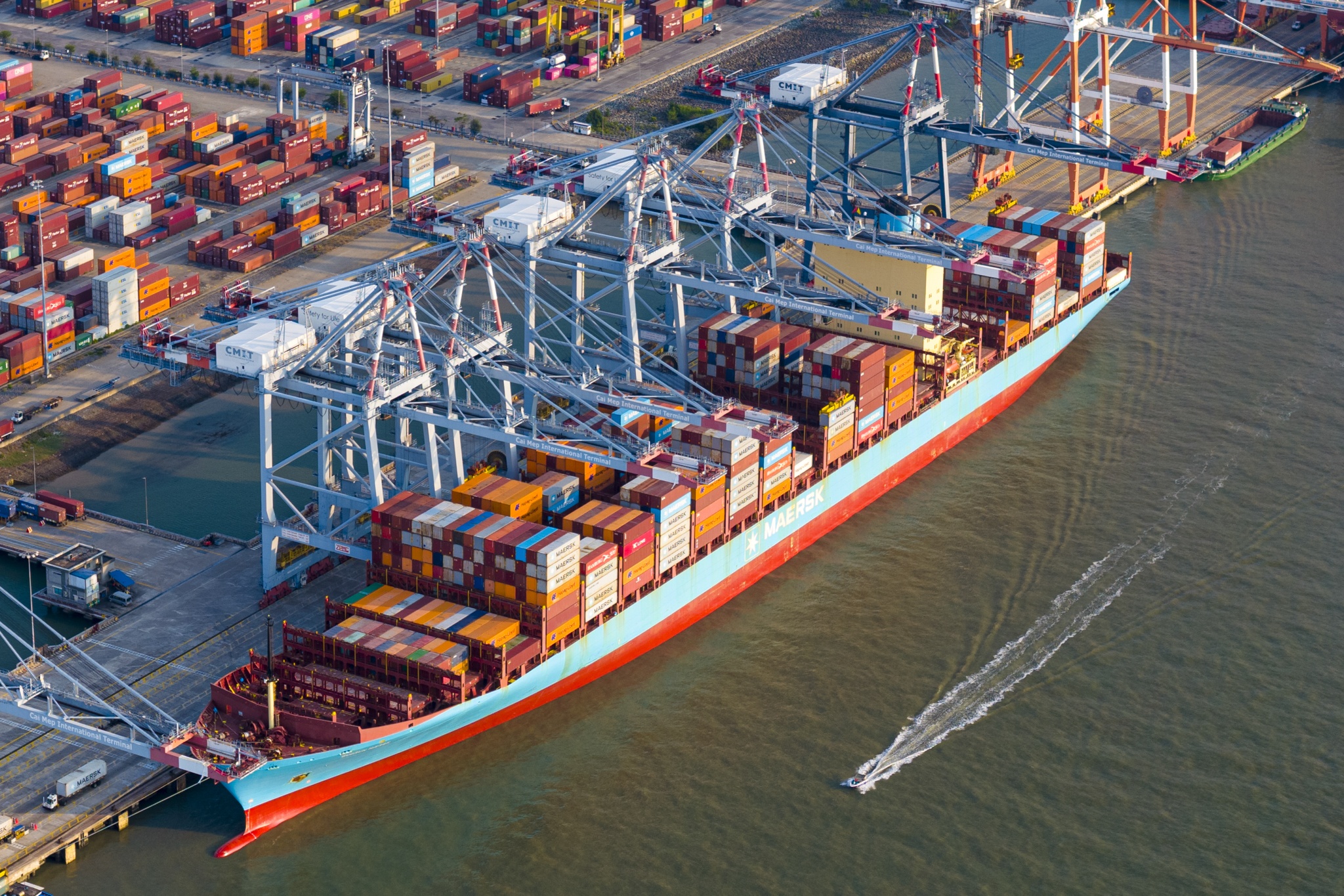 cang cai mep ha anh 12