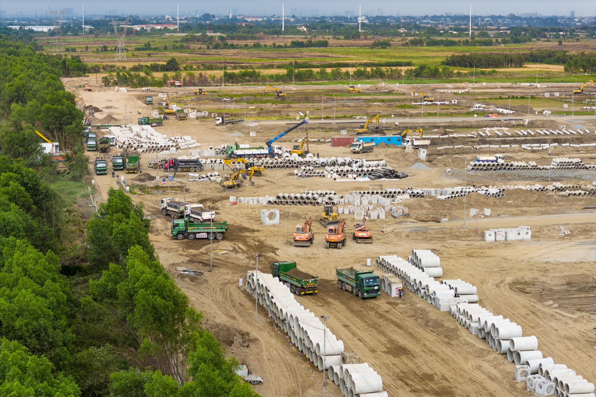 Toan canh khu do thi hon 2 ty USD o TP.HCM sap khoi cong dip 30/4 hinh anh