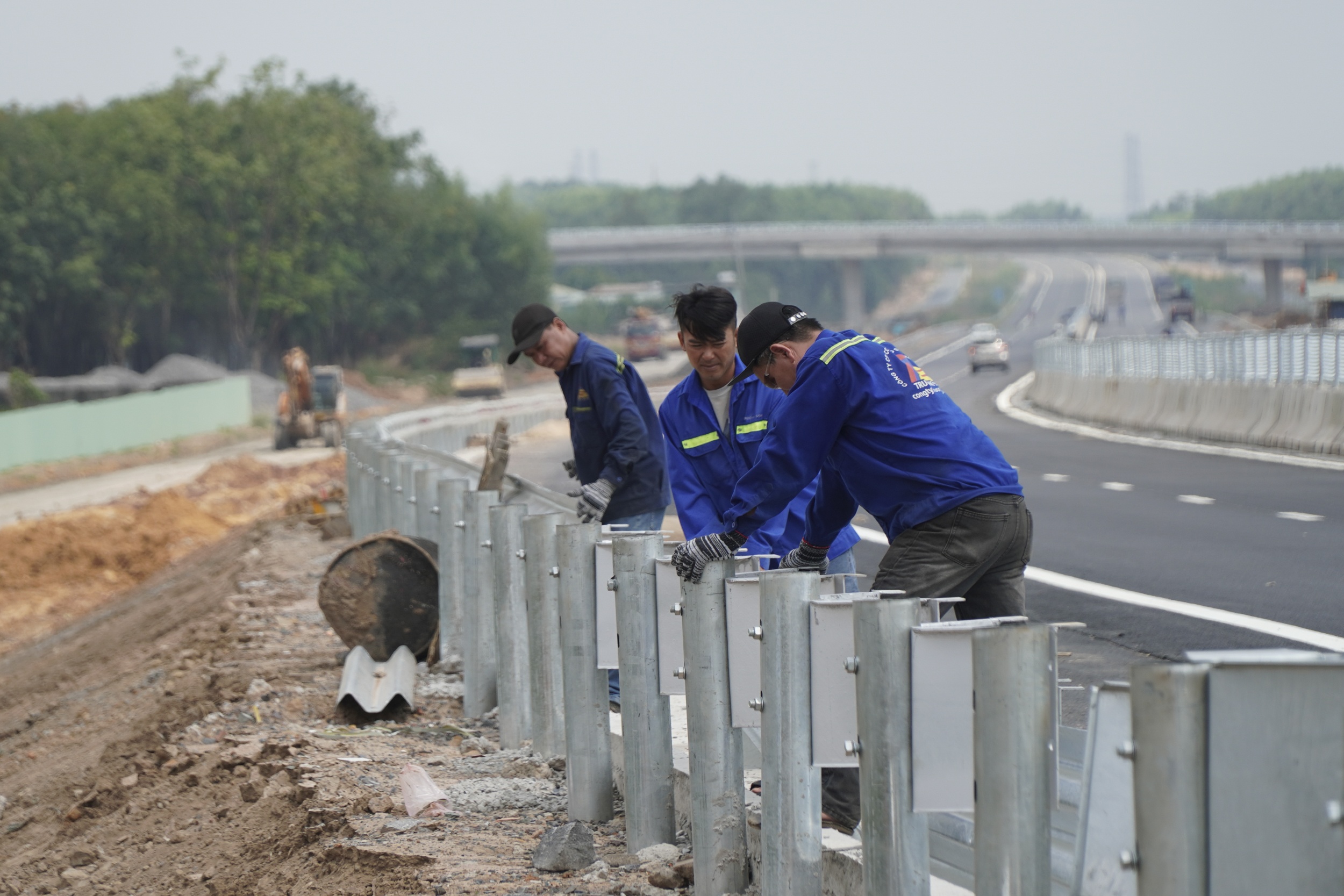 cao toc bien hoa anh 6