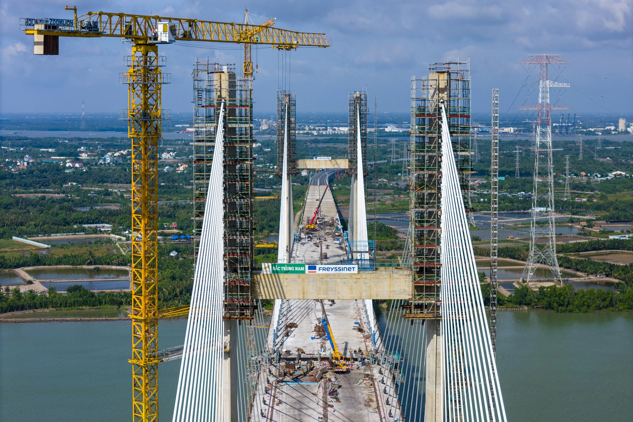 Cầu phước kh&aacute;nh ảnh 11