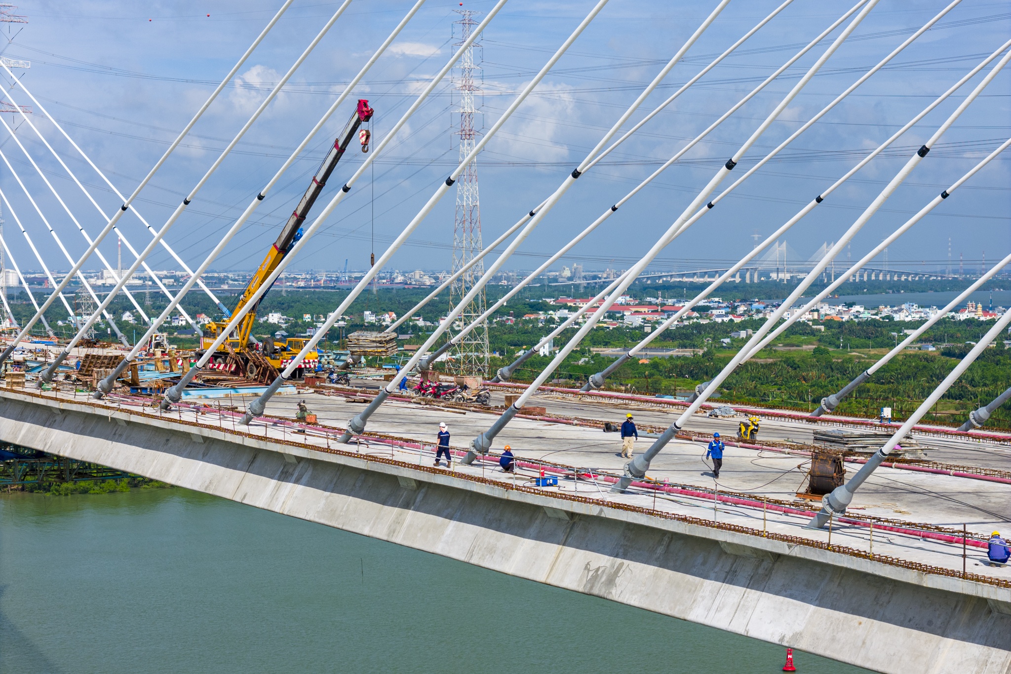 Cầu phước kh&aacute;nh ảnh 10