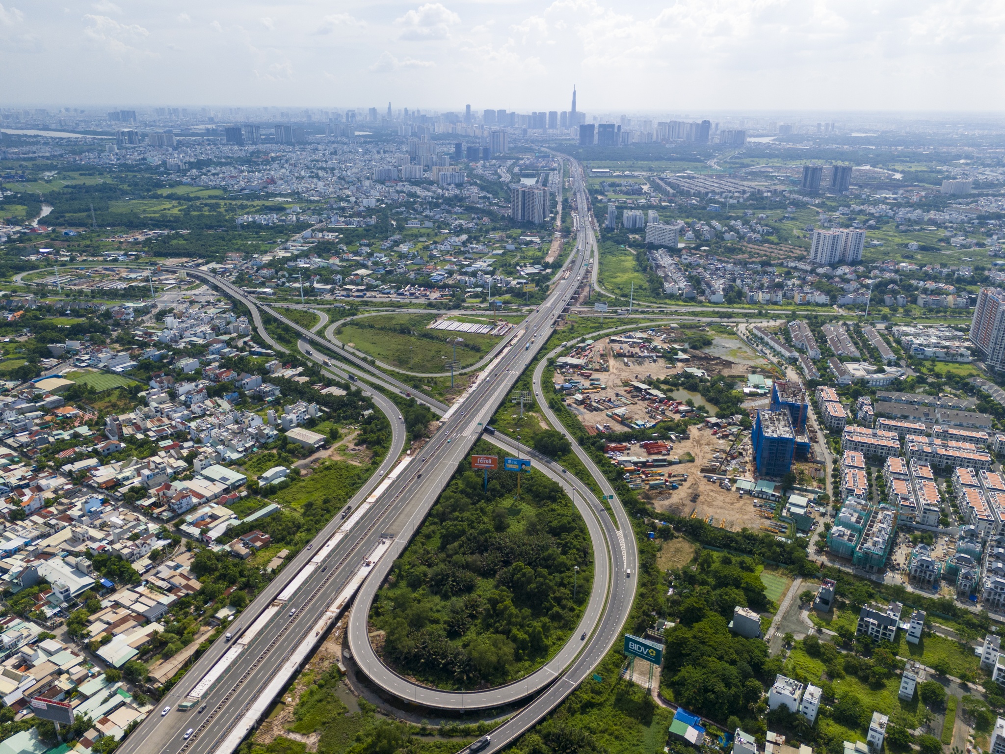cao tốc ảnh 1