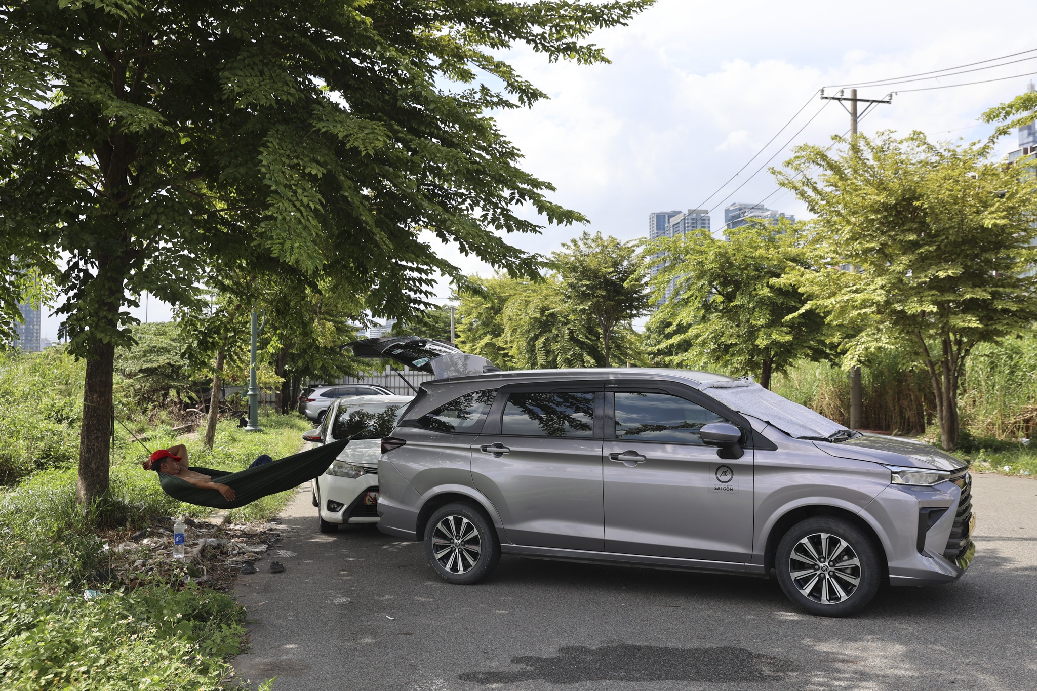 đấu gi&aacute; ảnh 10