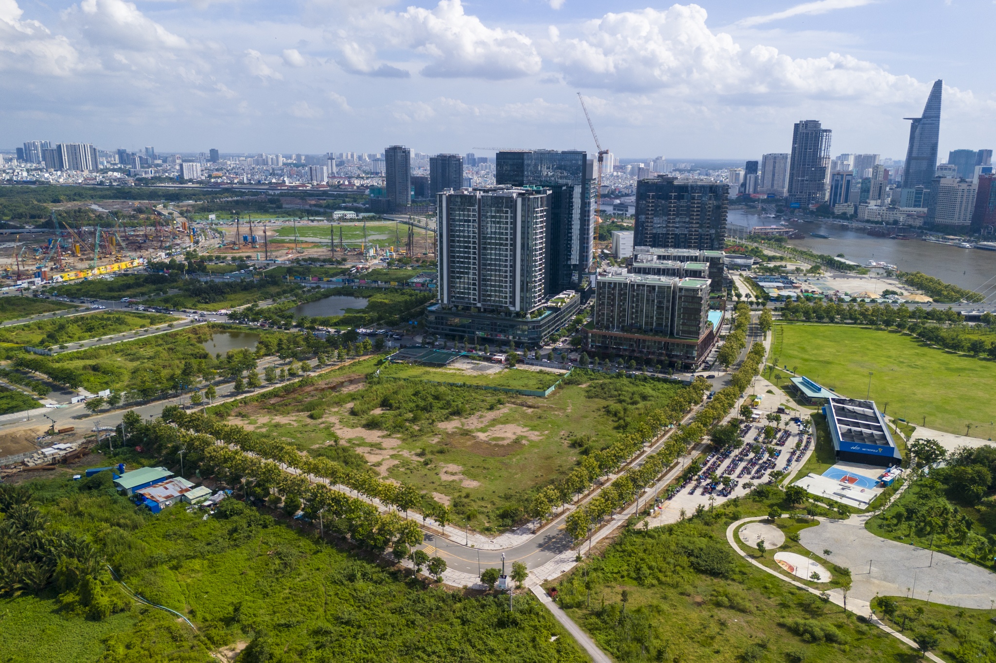 đấu gi&aacute; ảnh 3