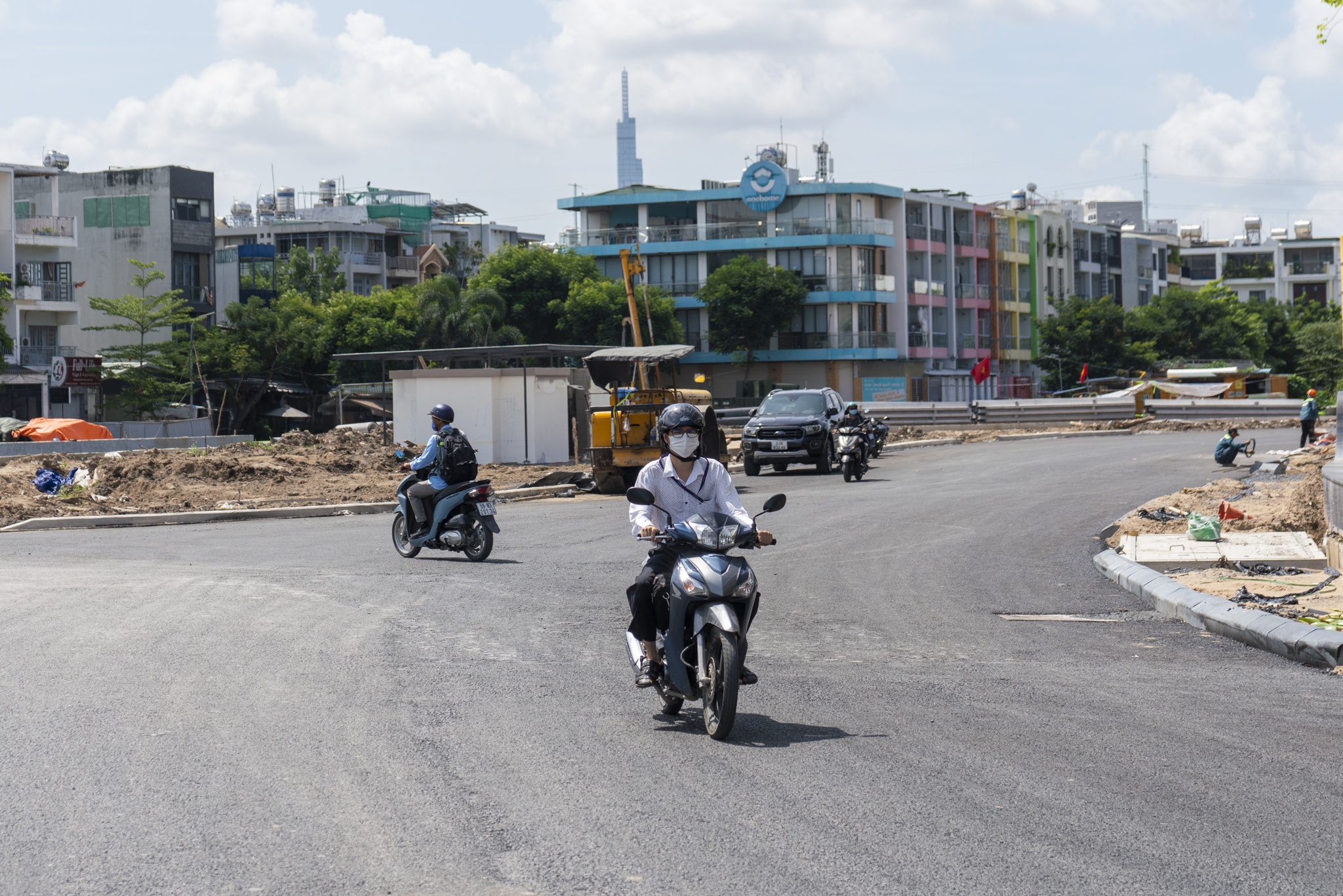 rạch xuy&ecirc;n t&acirc;m ảnh 3