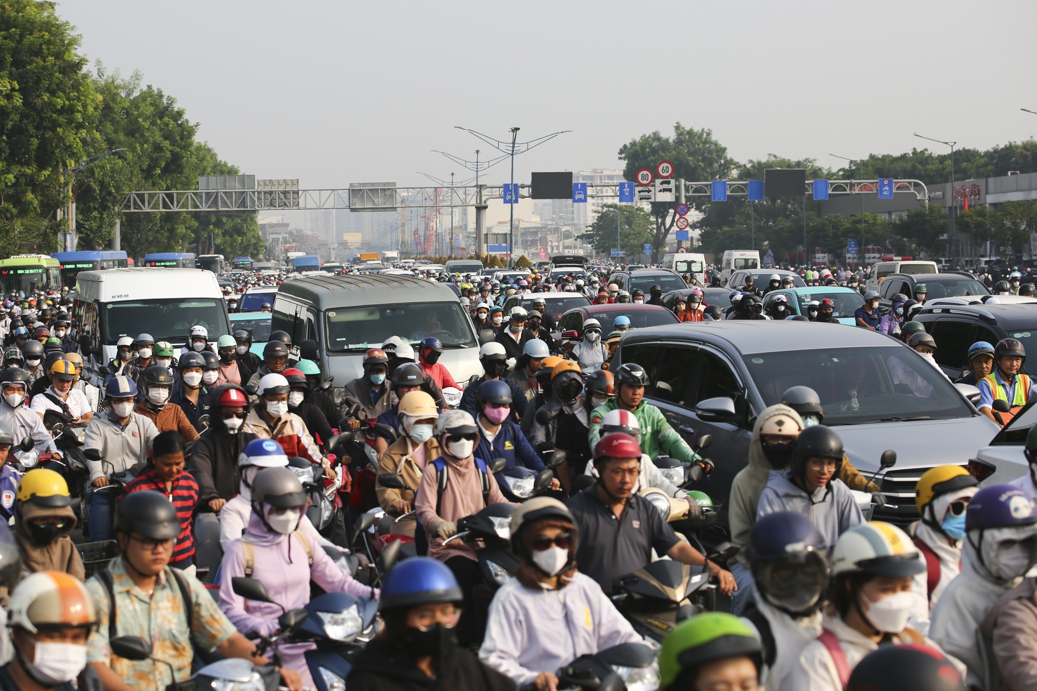 T&acirc;n Sơn Nhất ảnh 1