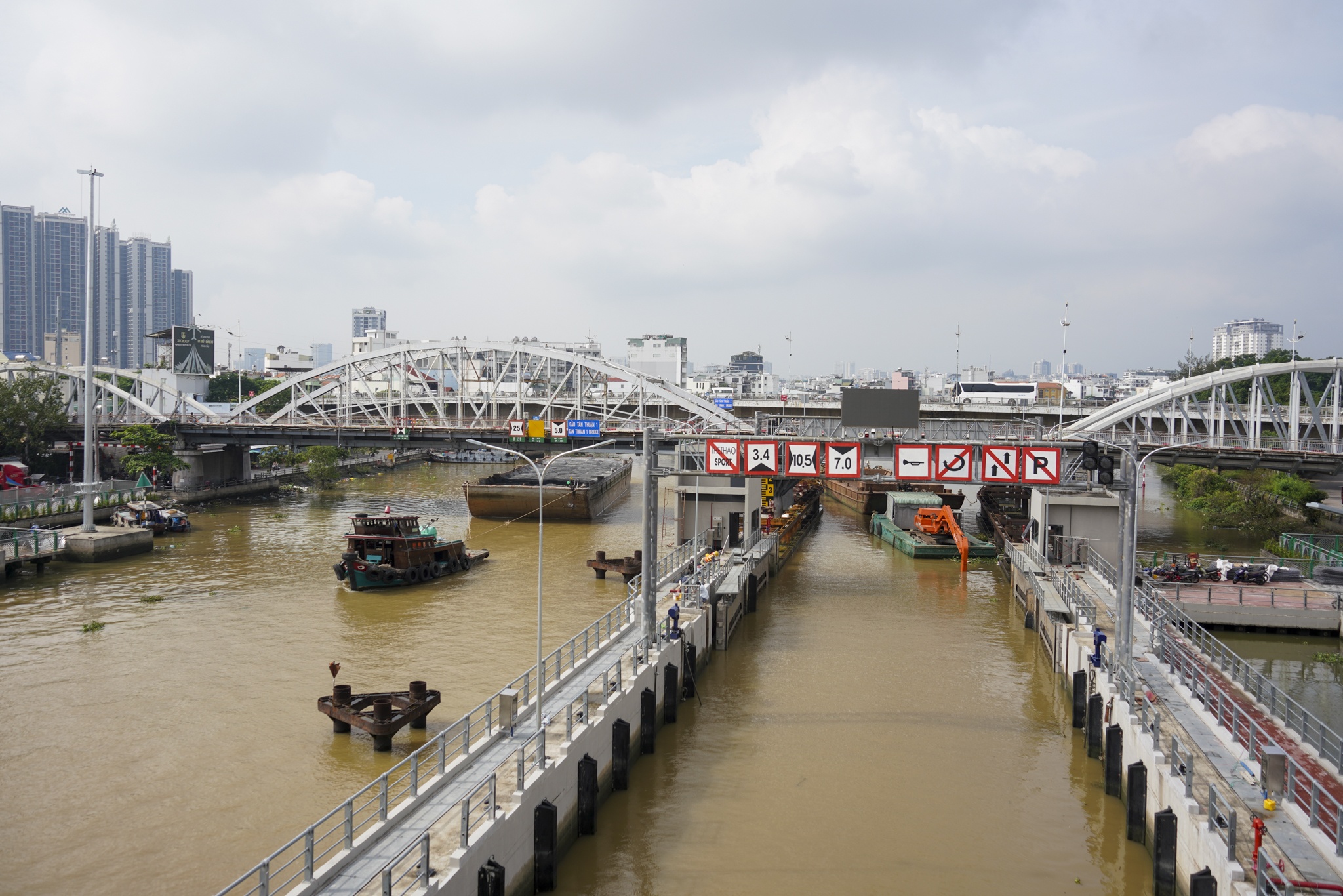 dự &aacute;n ngăn triều ảnh 12