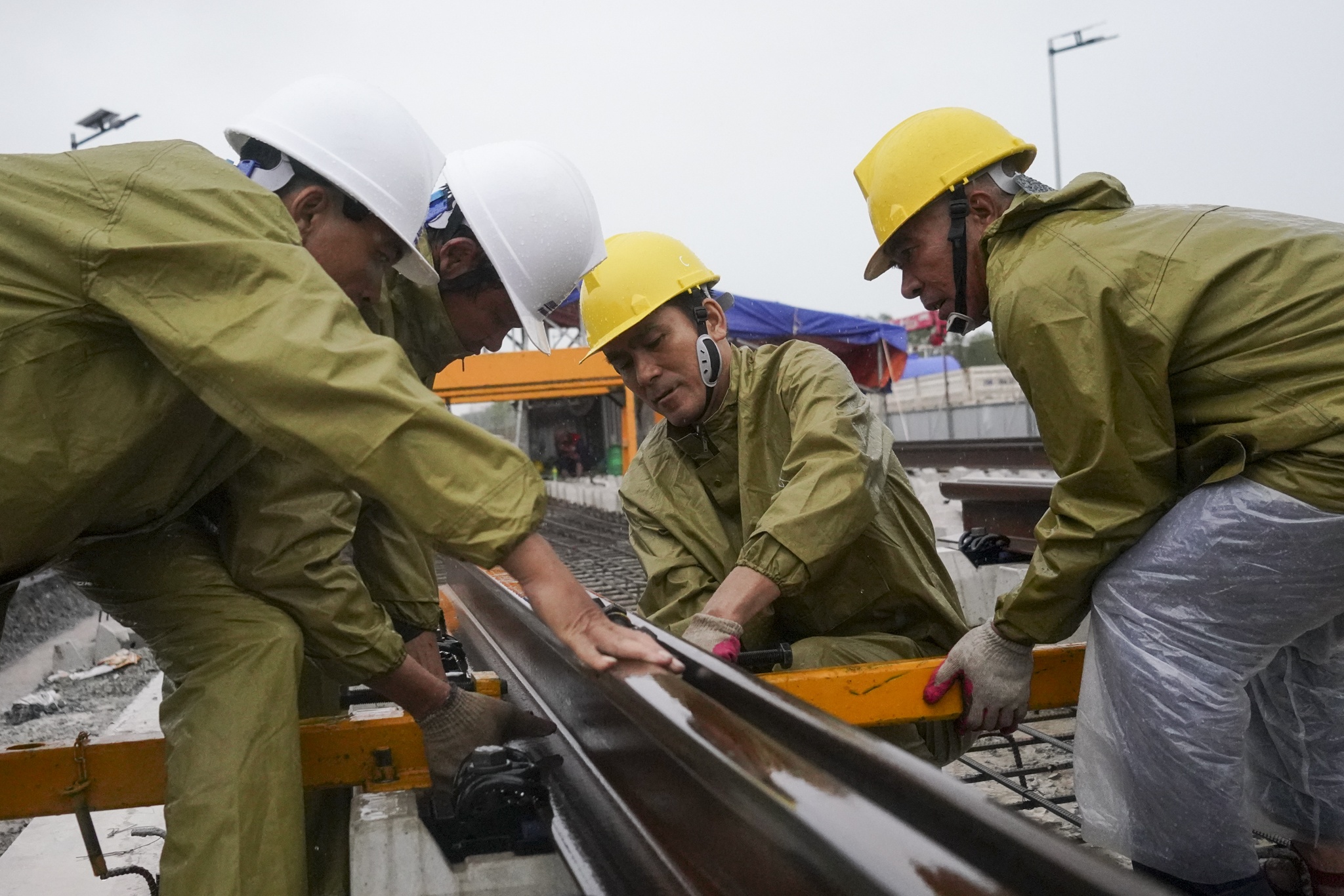 t&agrave;u điện,  Ph&uacute; Quốc,  APEC 2027 ảnh 12