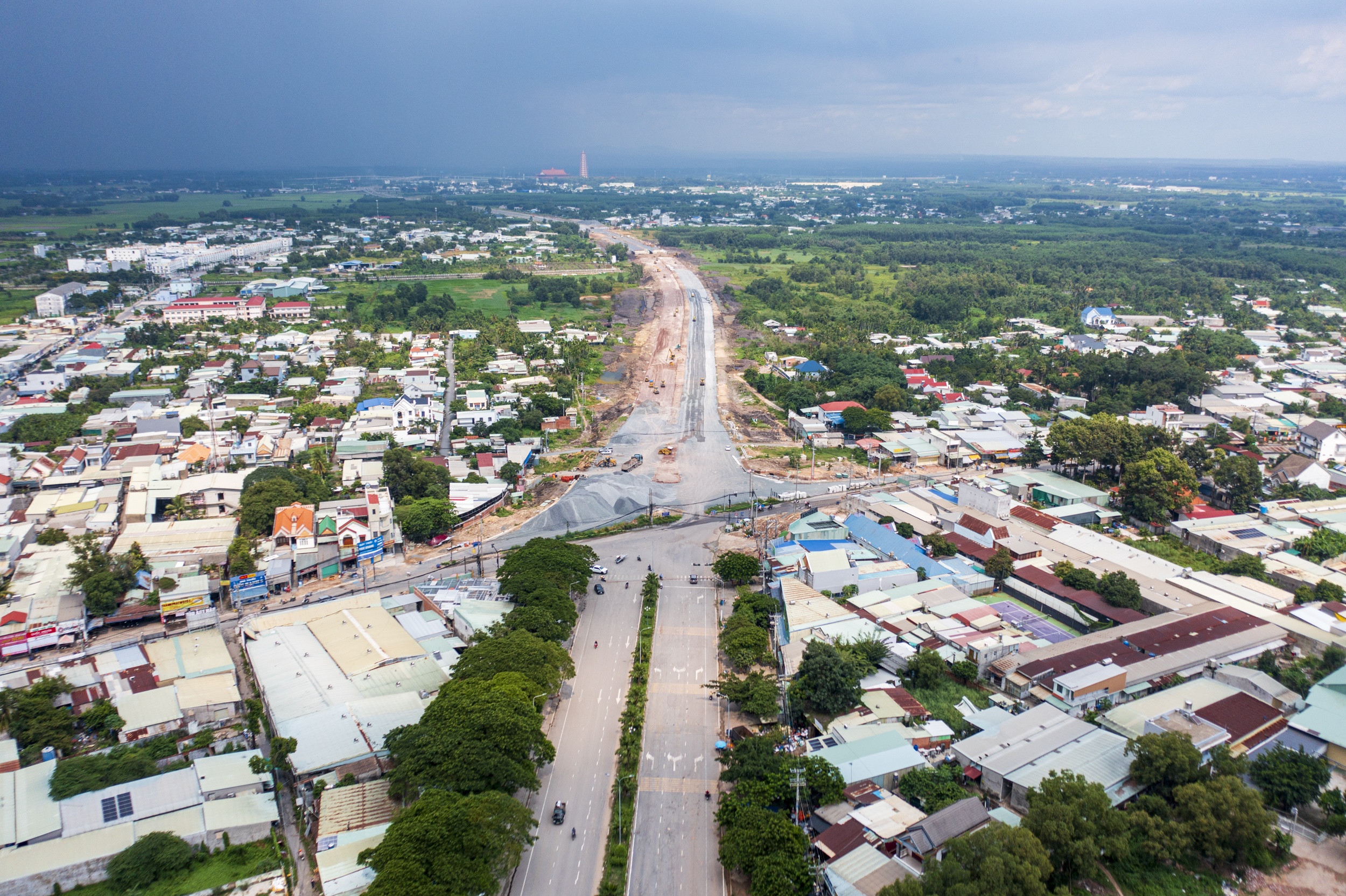 s&acirc;n bay long th&agrave;nh ảnh 1