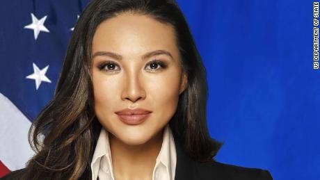 Nhan vien Bo Ngoai giao My tu chuc vi noi doi ve hoc van hinh anh