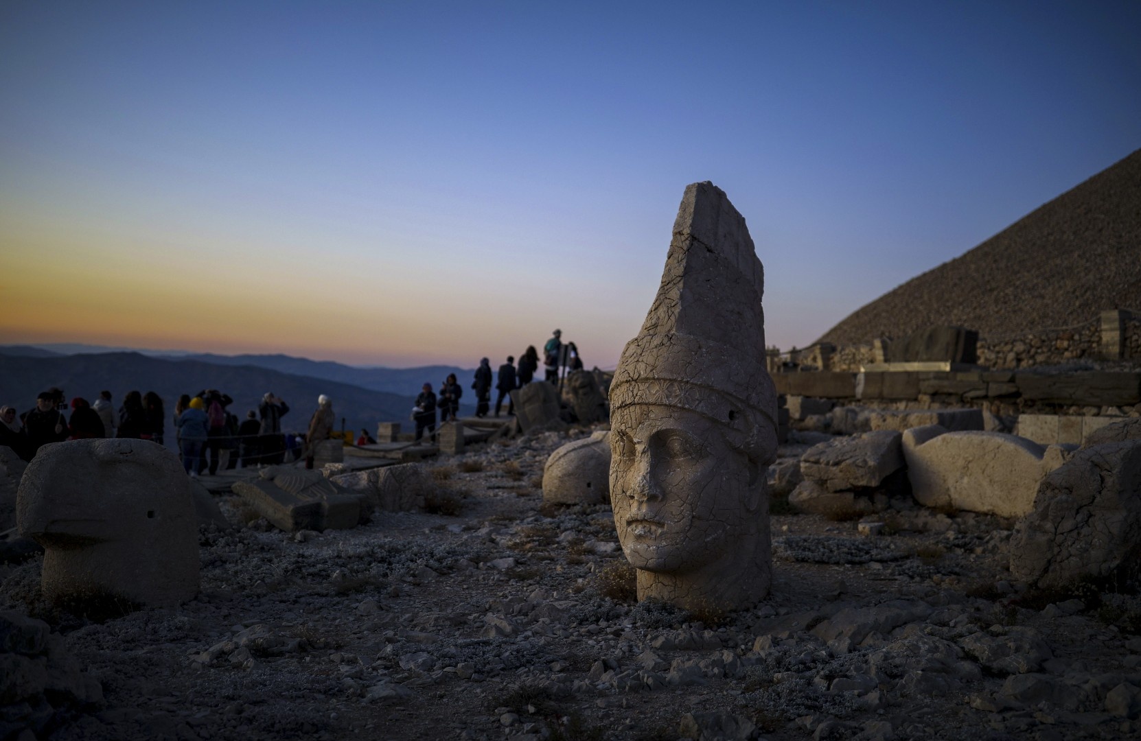 Nemrut,  Tho Nhi Ky,  binh minh,  hoang hon anh 6