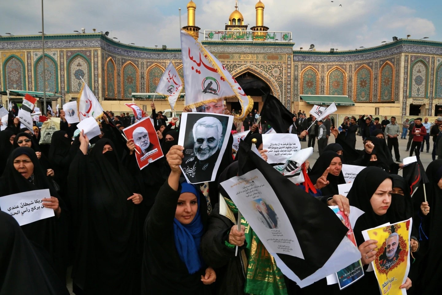 Vi sao thi the tuong Soleimani toi Najaf va Karbala truoc khi ve Iran? hinh anh