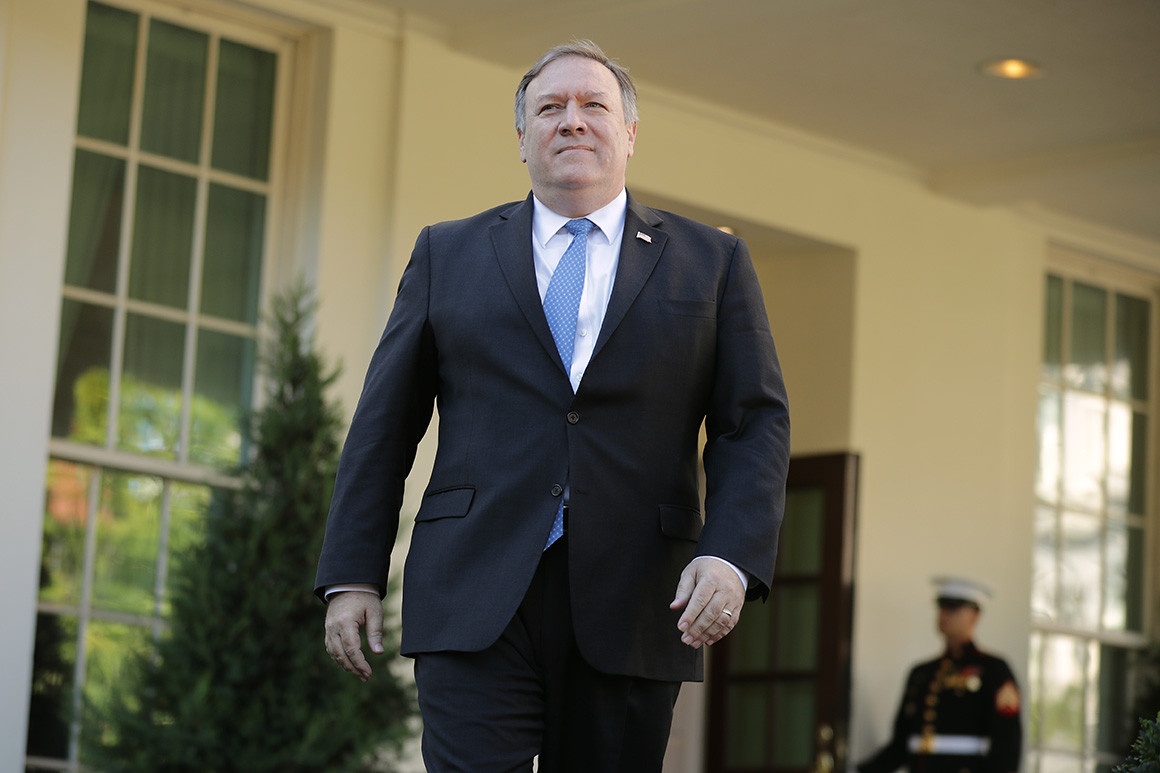 Mike Pompeo,  Mark Esper,  Donald Trump,  Iran,  Soleimani anh 1