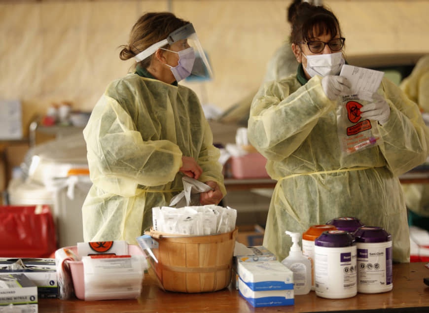 Covid-19 o phuong Tay anh 2