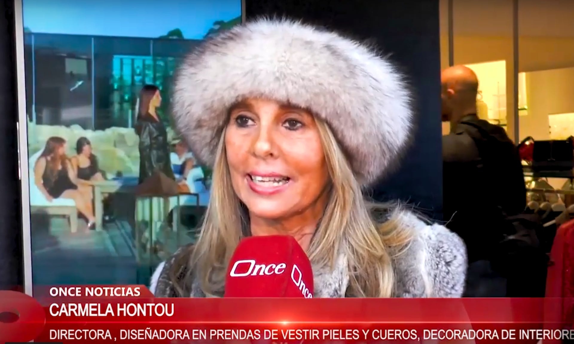 nhiem Covid-19 sau dam cuoi anh 2