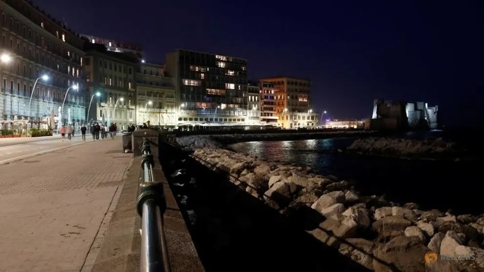 phong toa Italy anh 3