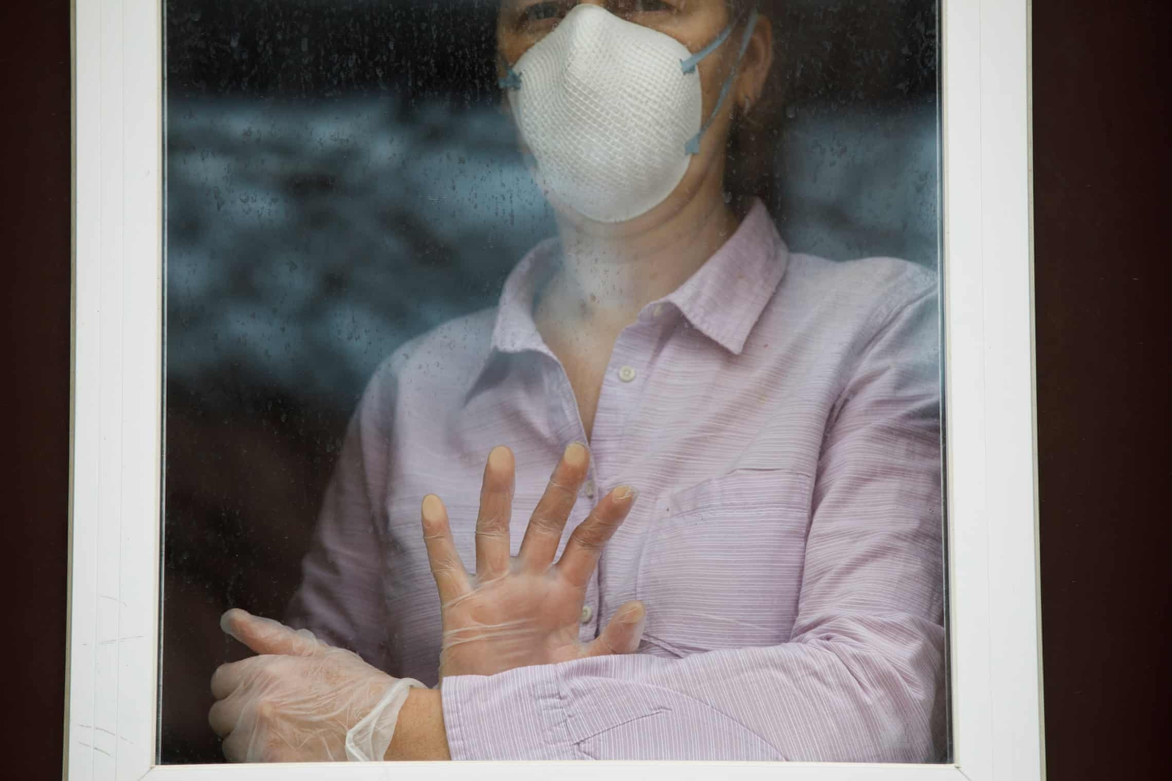 Tam su cua tiep vien hang khong nhiem virus corona ‘cam thay toi loi’ hinh anh