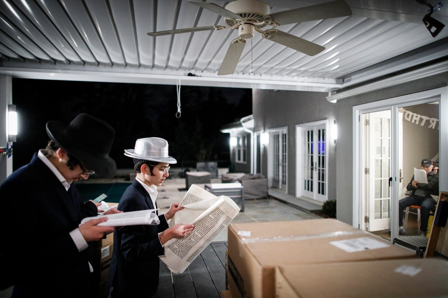 tiec truoc phong toa o My anh 3