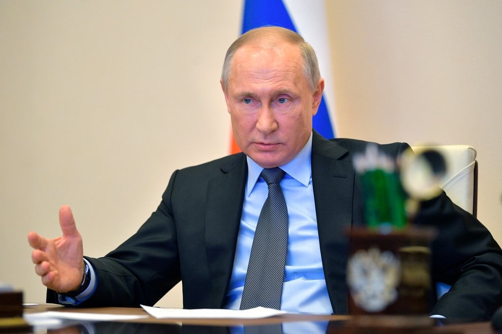 TT Putin chuyen sang bi quan ve dich benh o Nga hinh anh