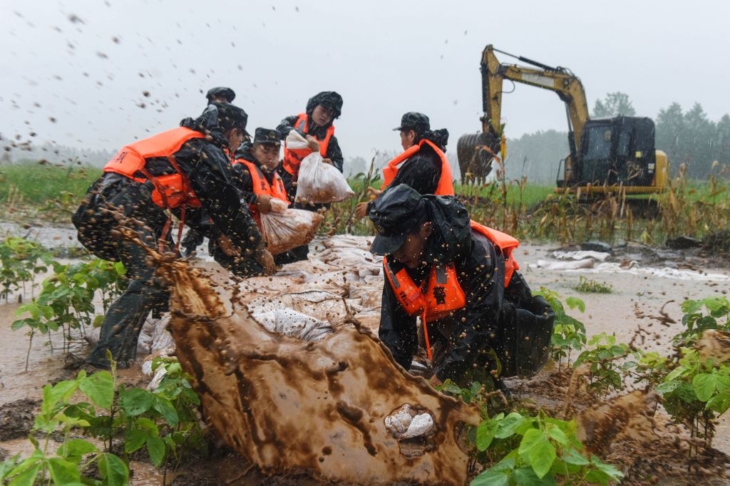 vo dap o Trung Quoc,  lu lut song Duong Tu anh 3