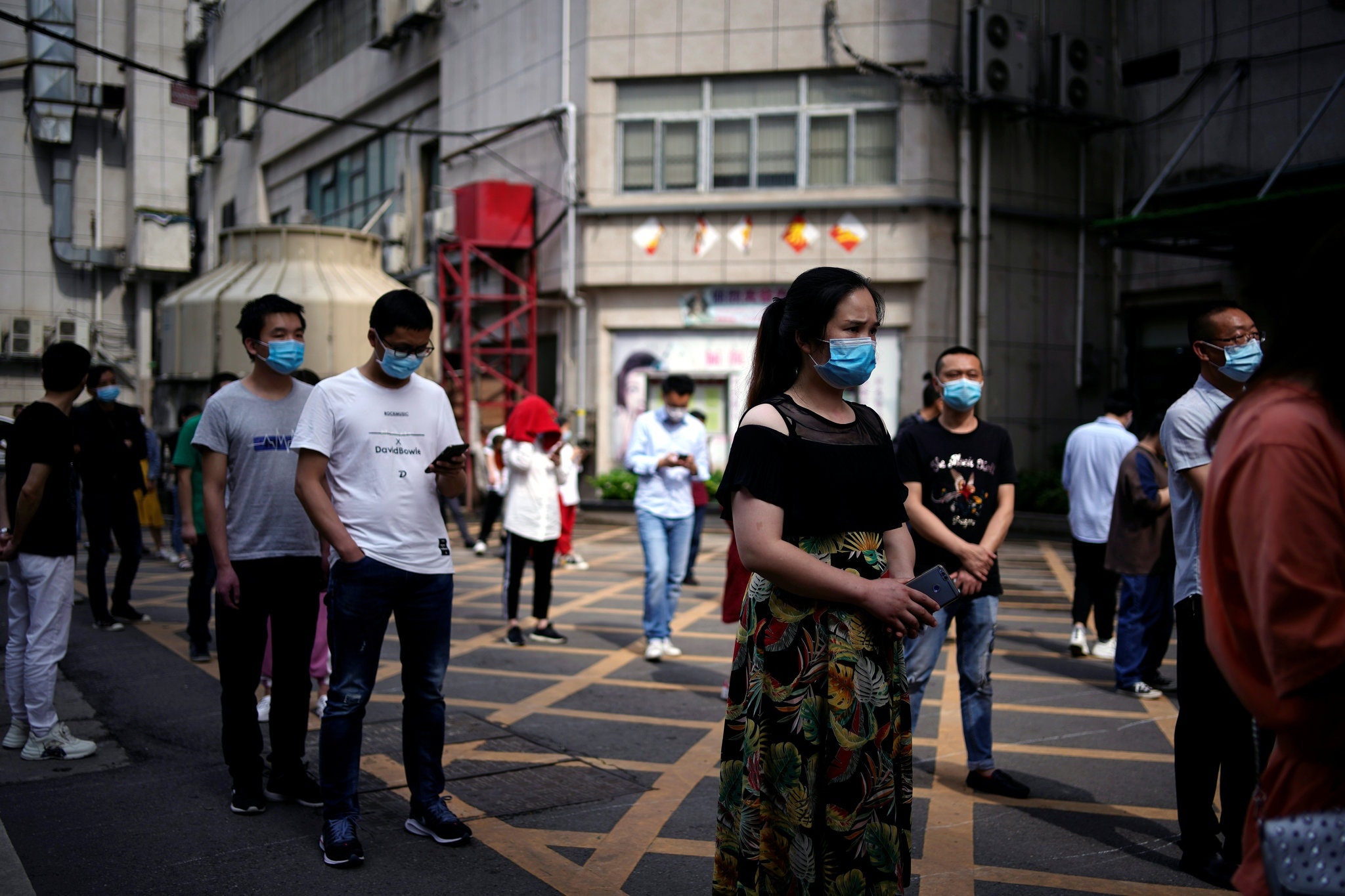 doi nha may khoi Trung Quoc anh 1