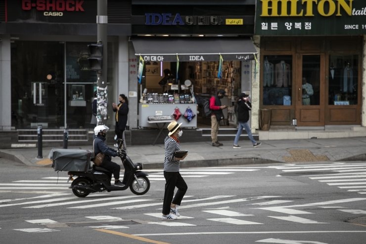 Nguoi Viet nhiem Covid-19 sau khi den pho dem Itaewon hinh anh