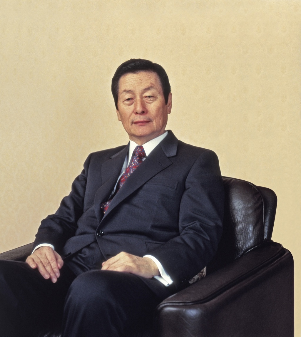 cuoc chien gianh quyen thua ke gia toc anh 2